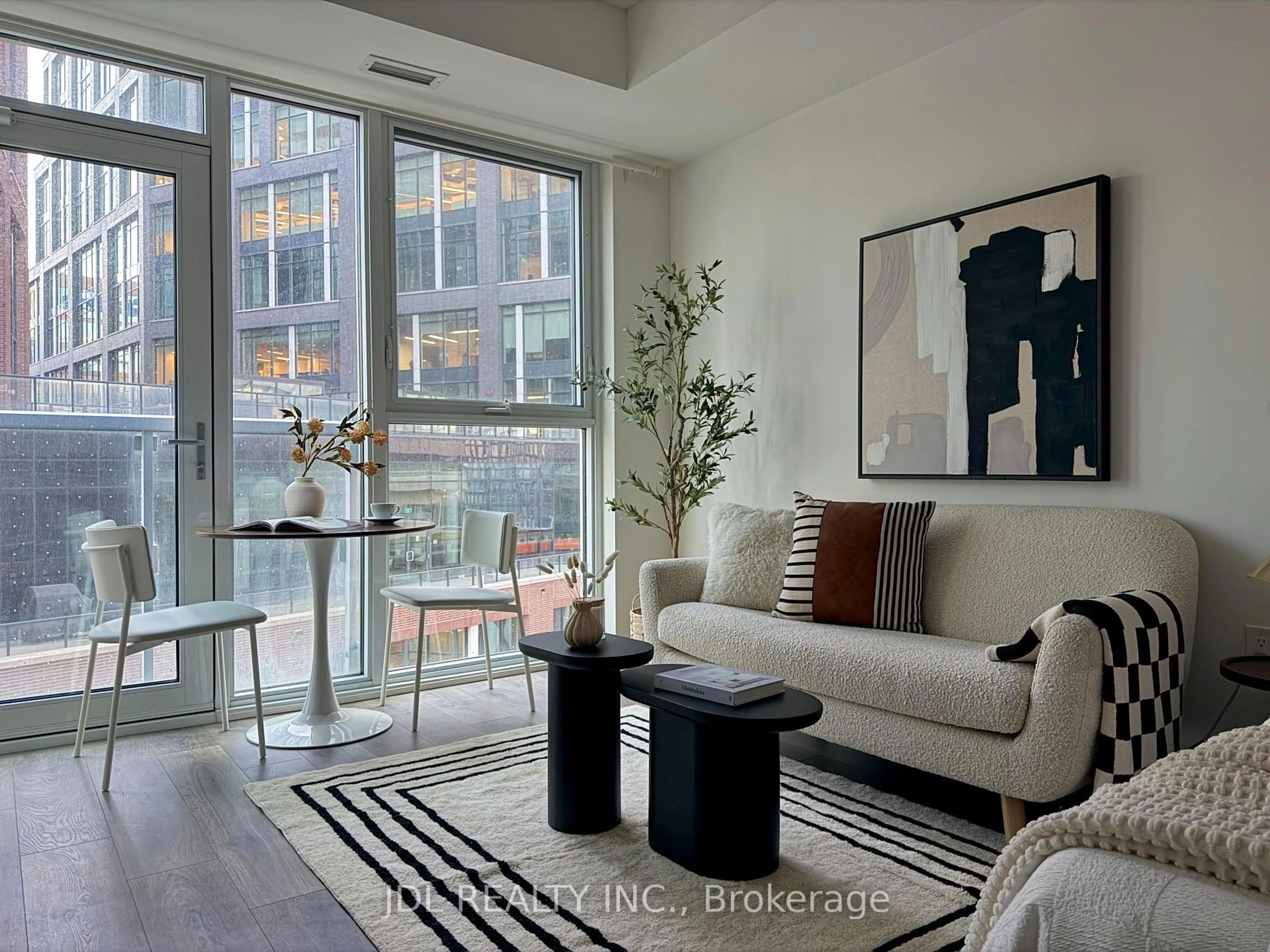 Living room with furniture, unknown for 20 richardson St, Toronto Ontario M5A 4J9
