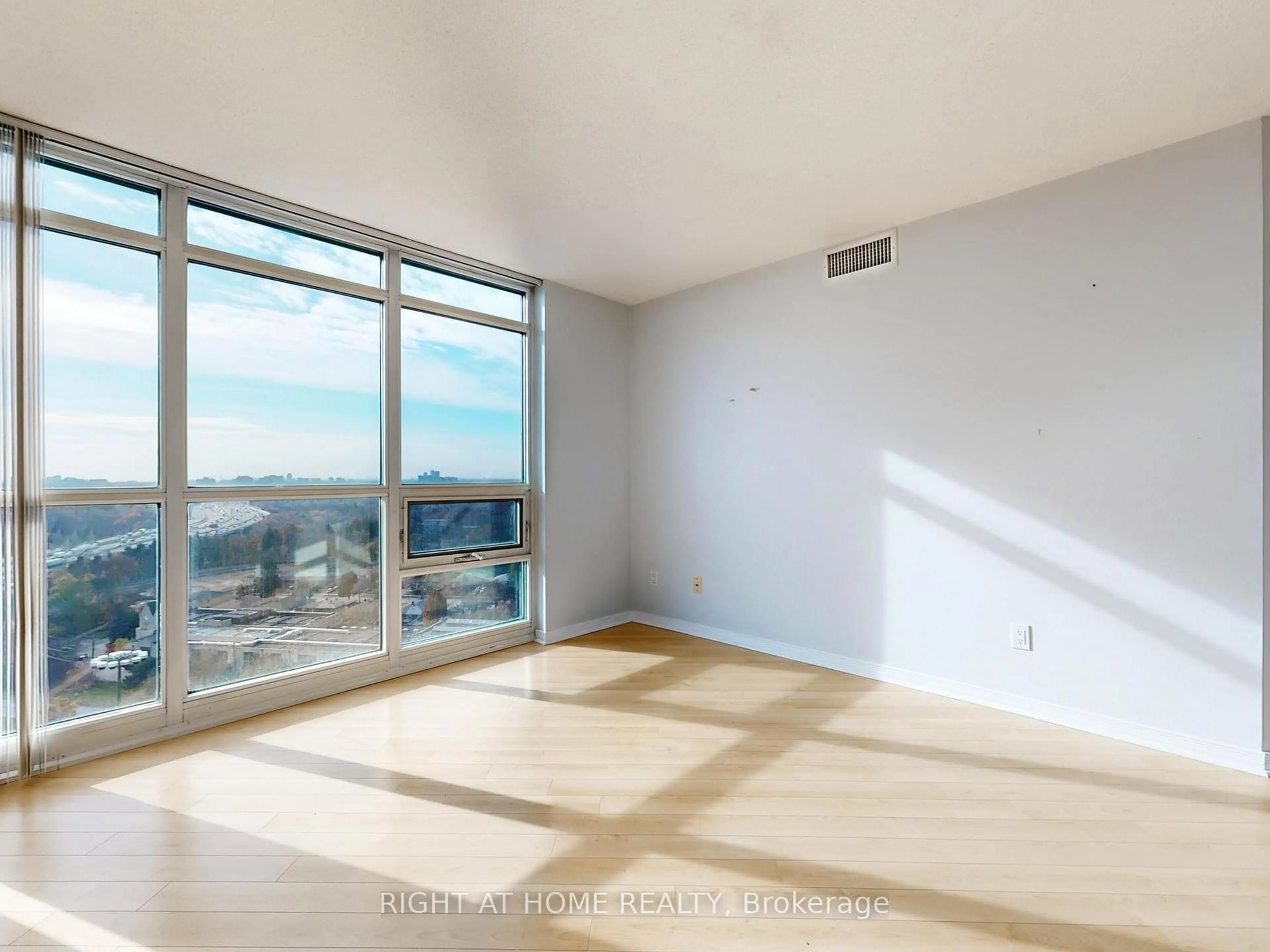 A pic of a room for 30 Harrison Garden Blvd #2203, Toronto Ontario M2N 7A9