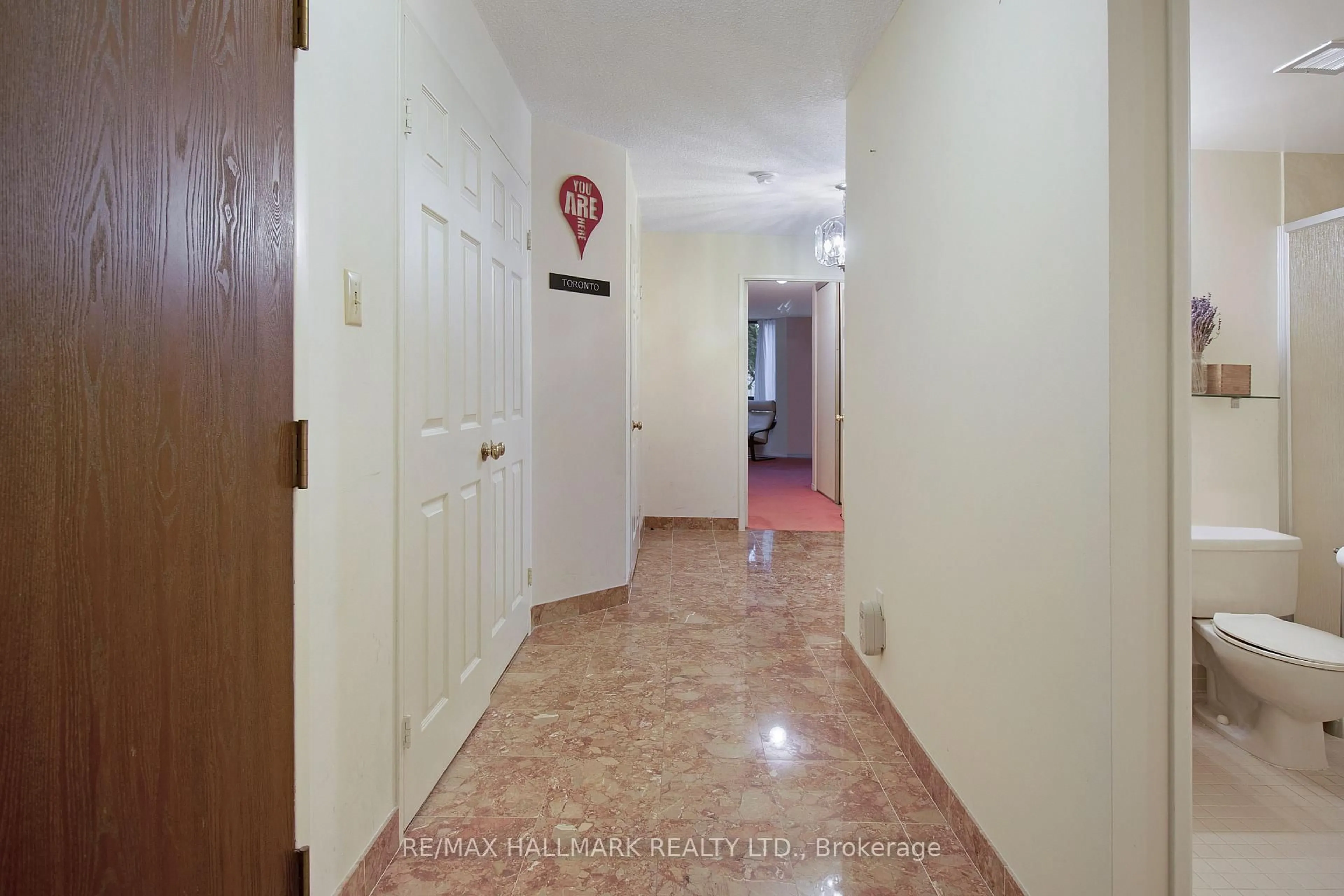 Indoor foyer for 211 St Patrick St #307, Toronto Ontario M5T 2Y9