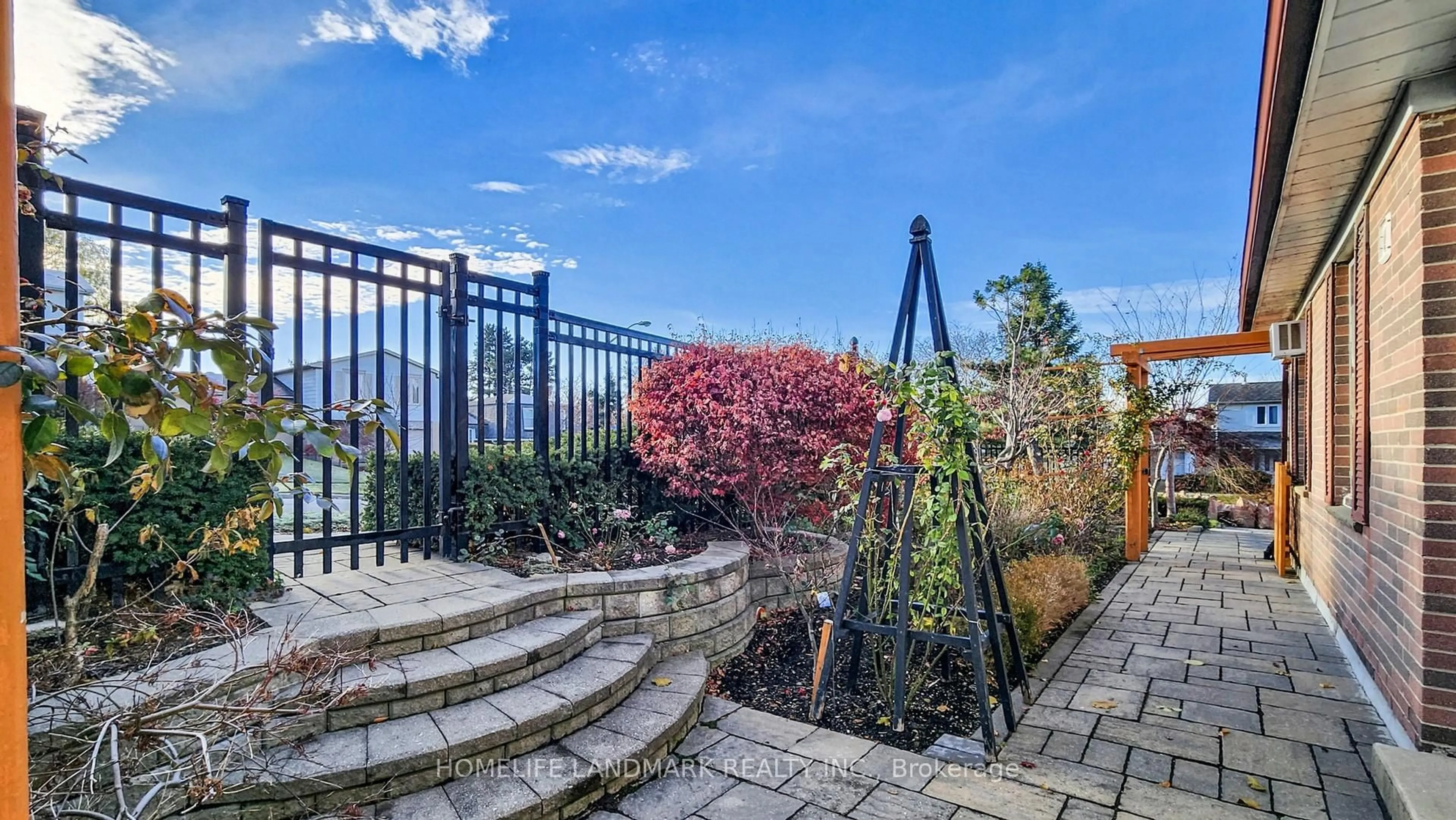 Patio, water/lake/river/ocean view for 88 Cherrystone Dr, Toronto Ontario M2H 1S1