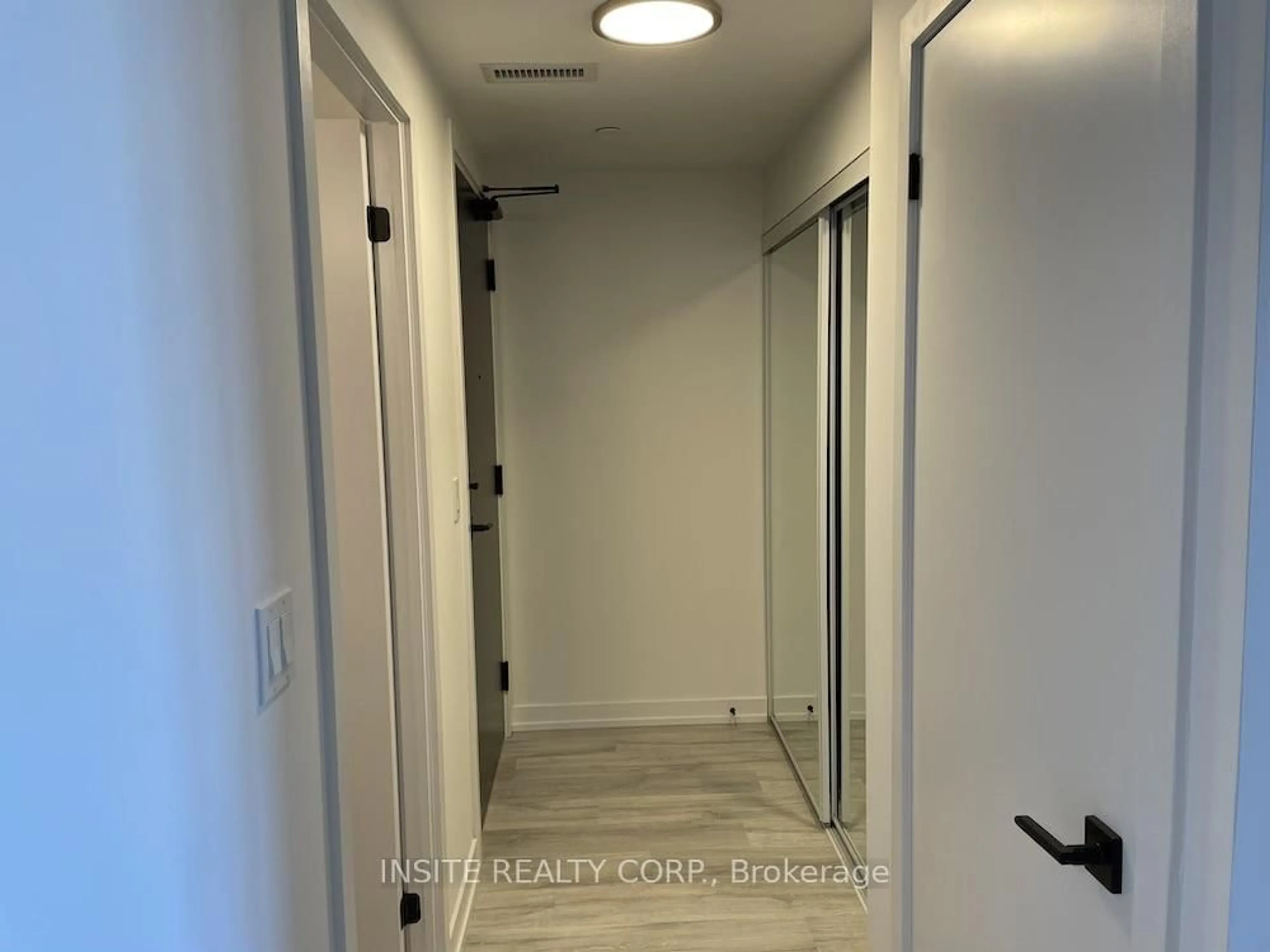 Unknown for 2 Augusta Ave #711, Toronto Ontario M5V 1Y4