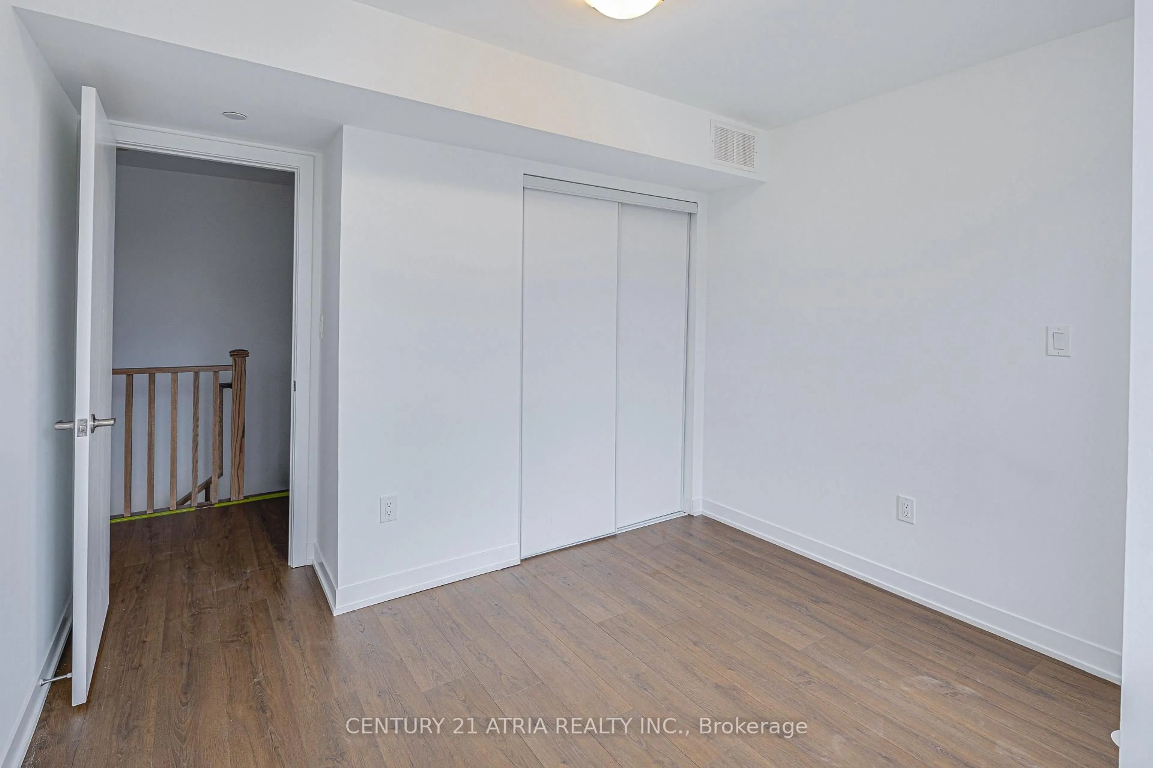 A pic of a room for 28 Turtle Island Rd, Toronto Ontario M6A 2M5