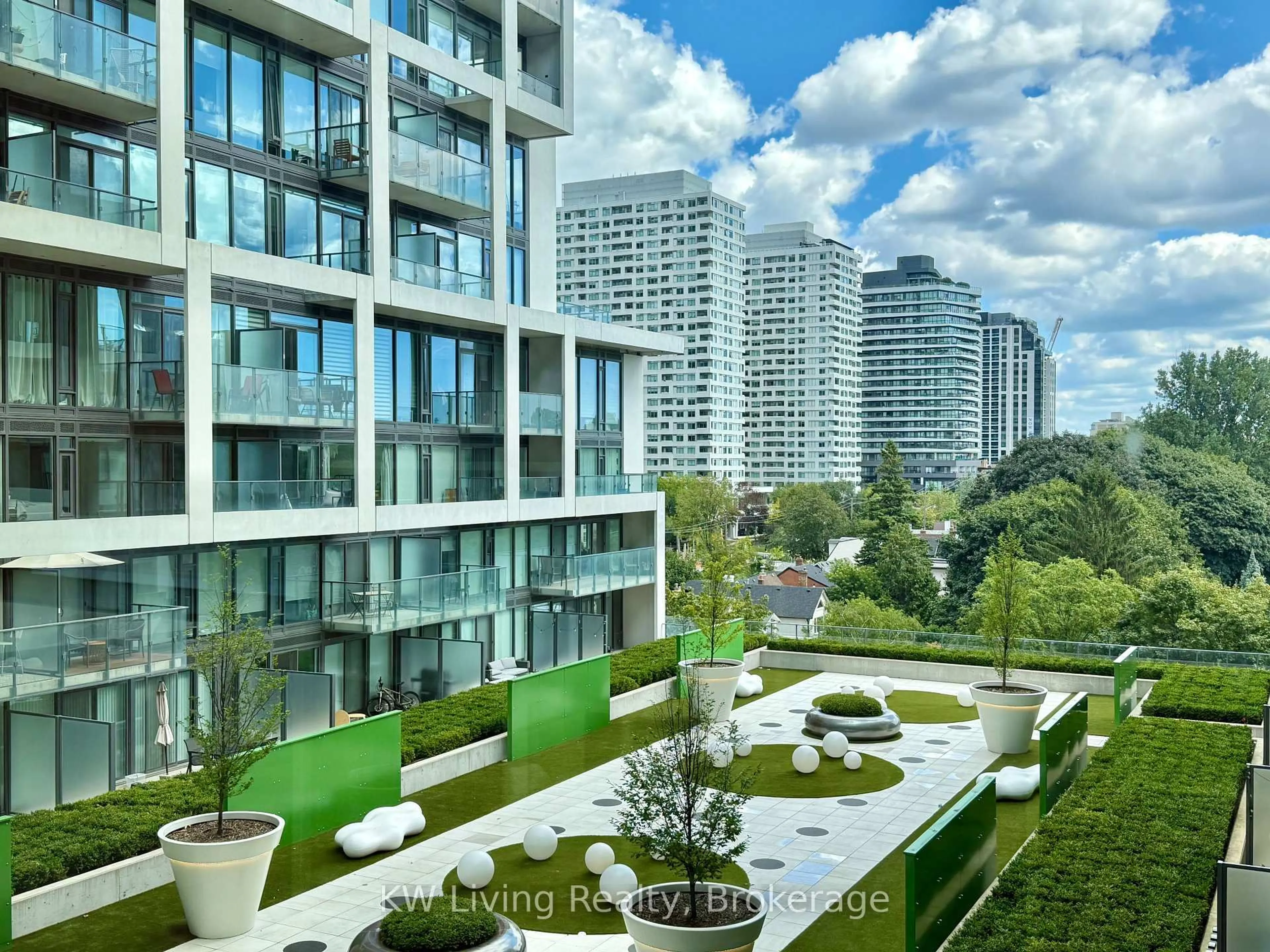 Patio, city buildings view from balcony for 8 Hillsdale Ave #725, Toronto Ontario M4S 0B2