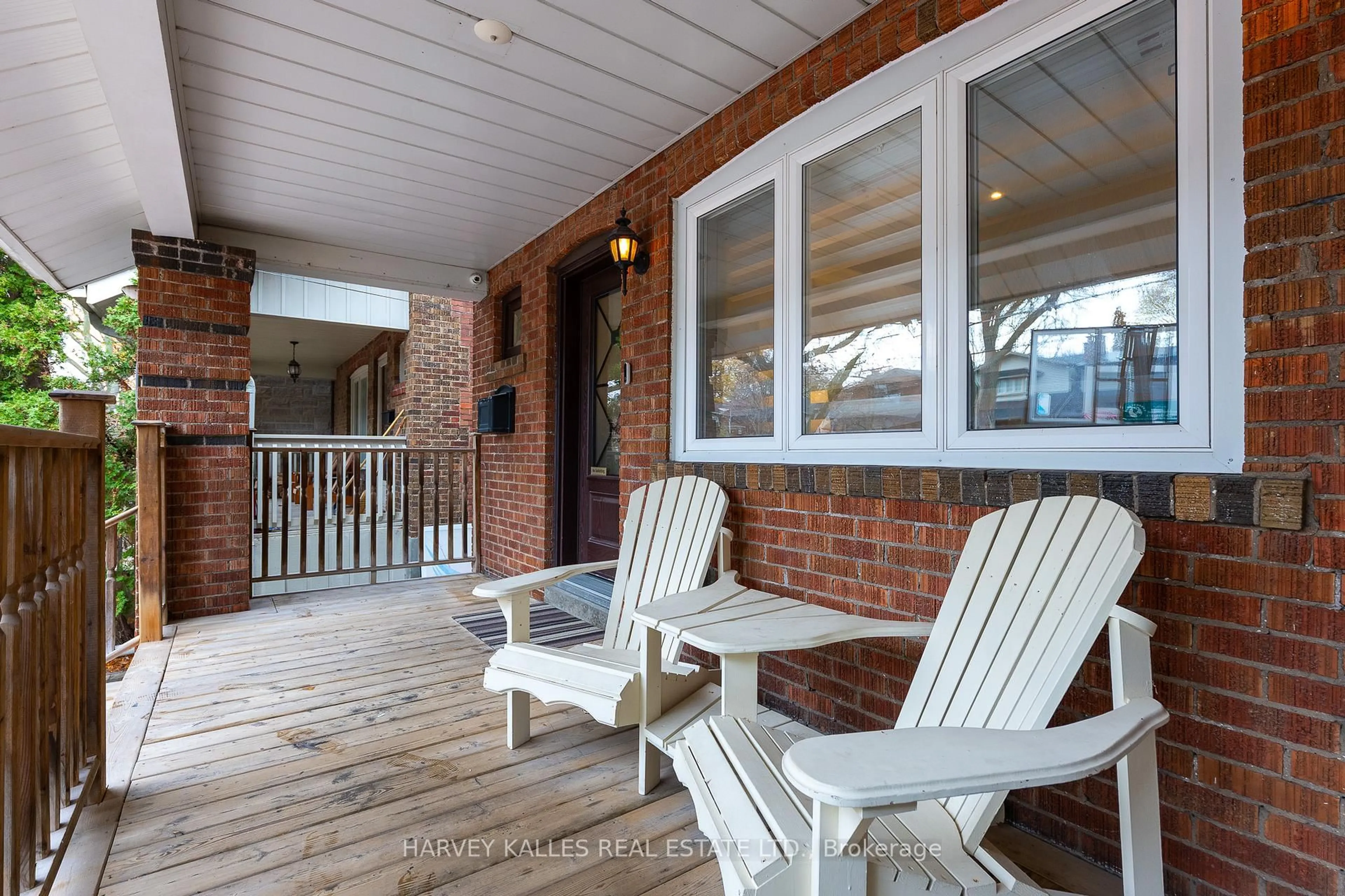 Patio, street for 265 St Clements Ave, Toronto Ontario M4R 1H3