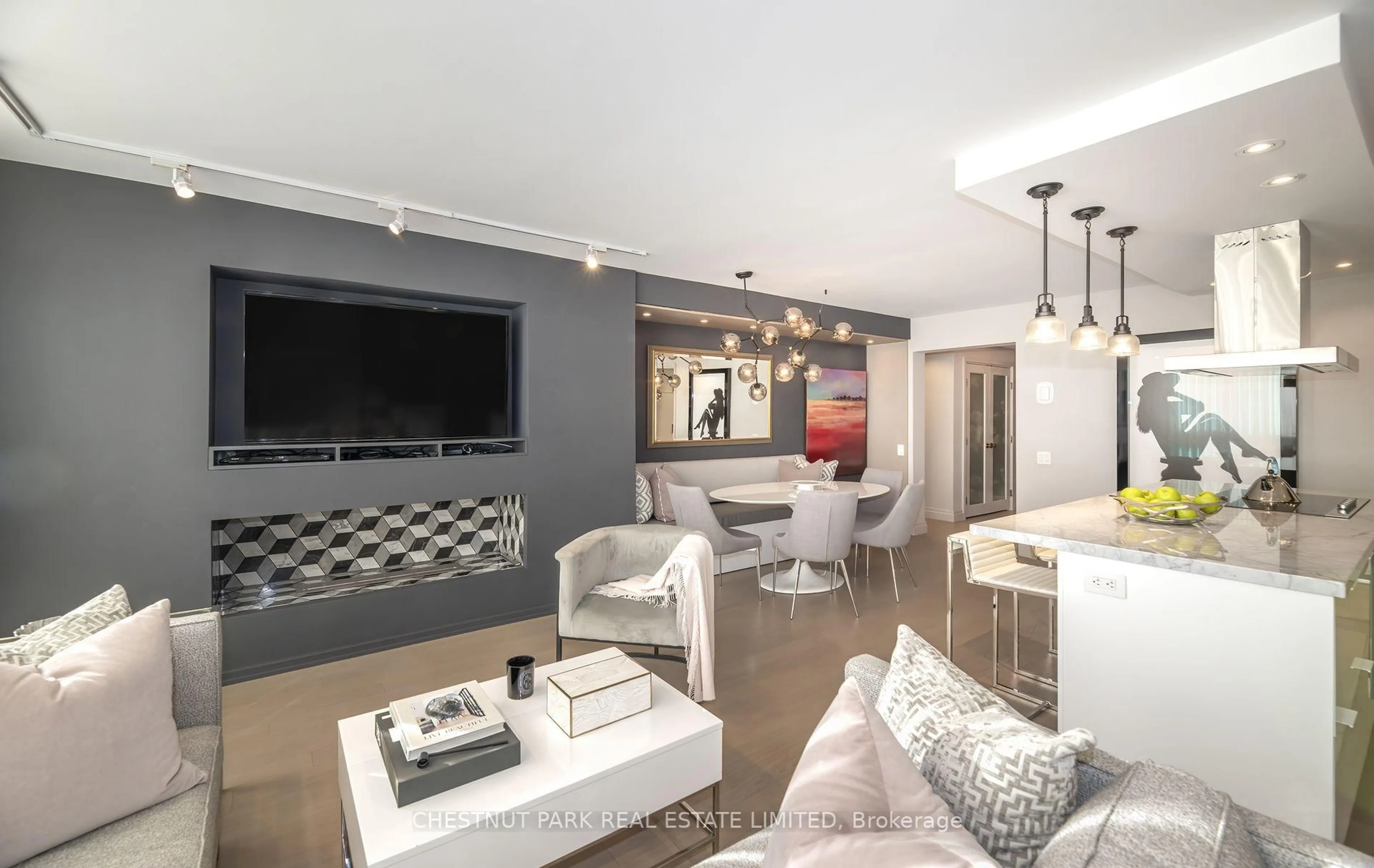 Living room with furniture, unknown for 15 Mcmurrich St #606, Toronto Ontario M5R 3M6