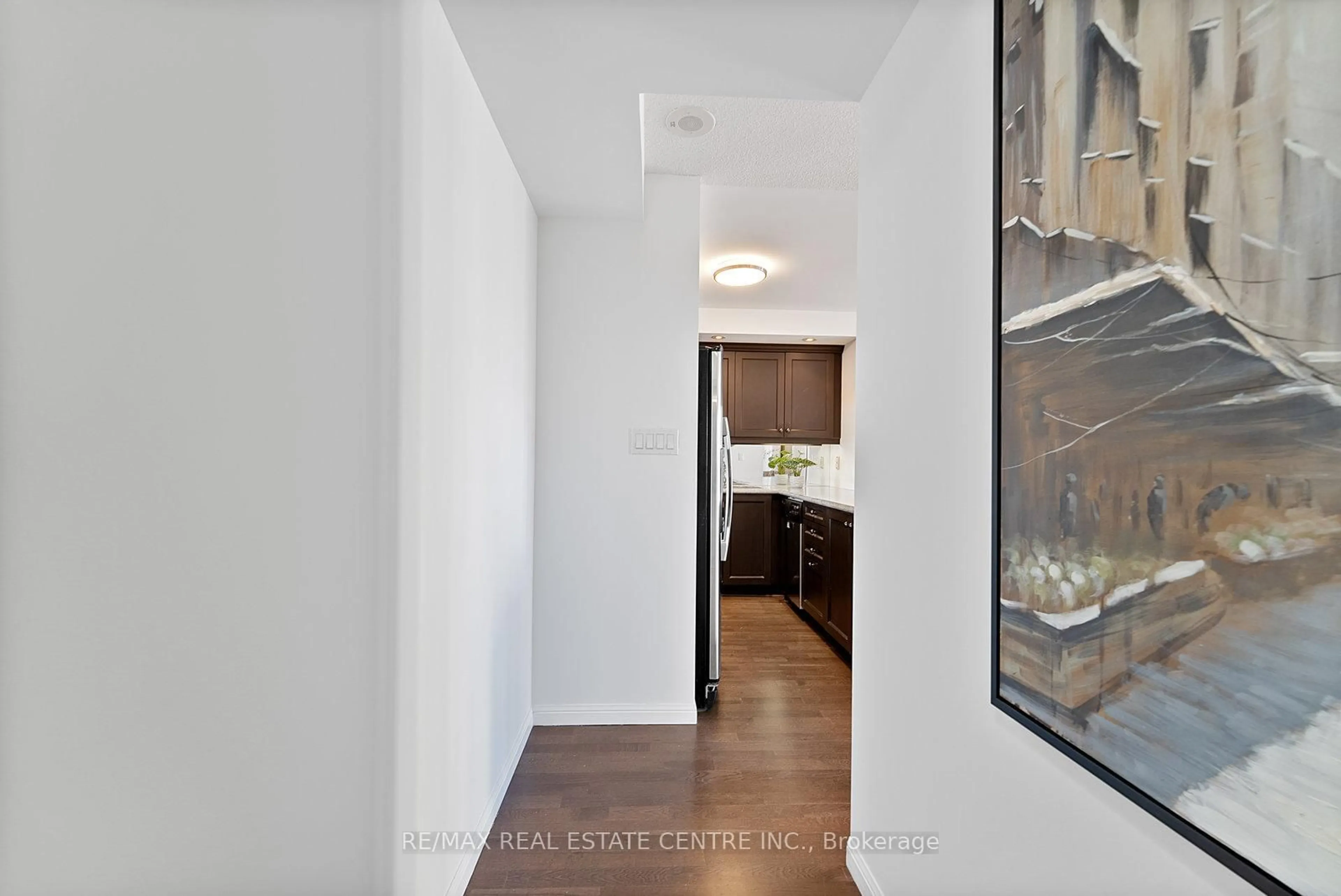 Unknown for 900 Mount Pleasant Rd #1405, Toronto Ontario M4P 3J9