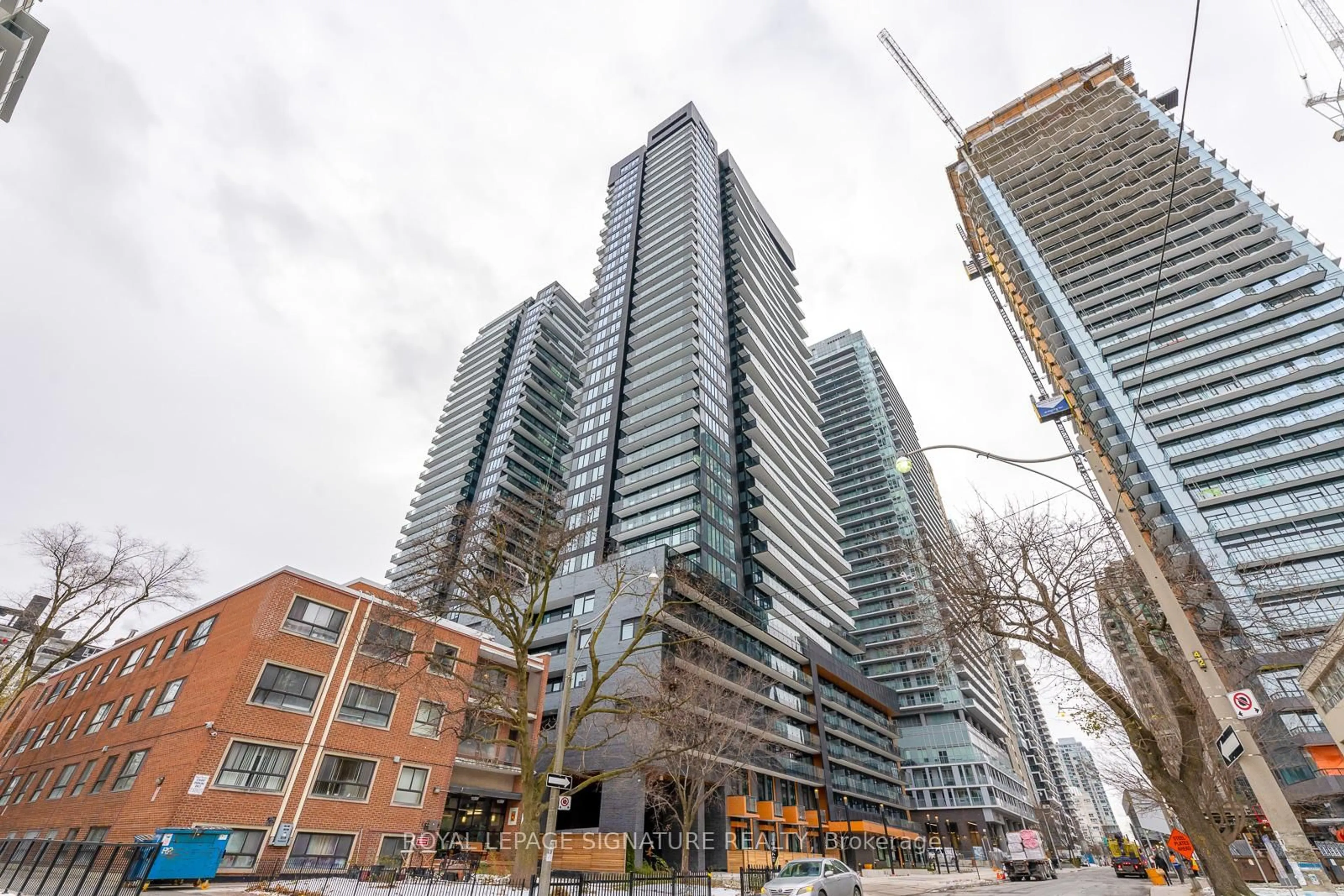 Patio, unknown for 117 Broadway Ave #1103, Toronto Ontario M4P 1V3