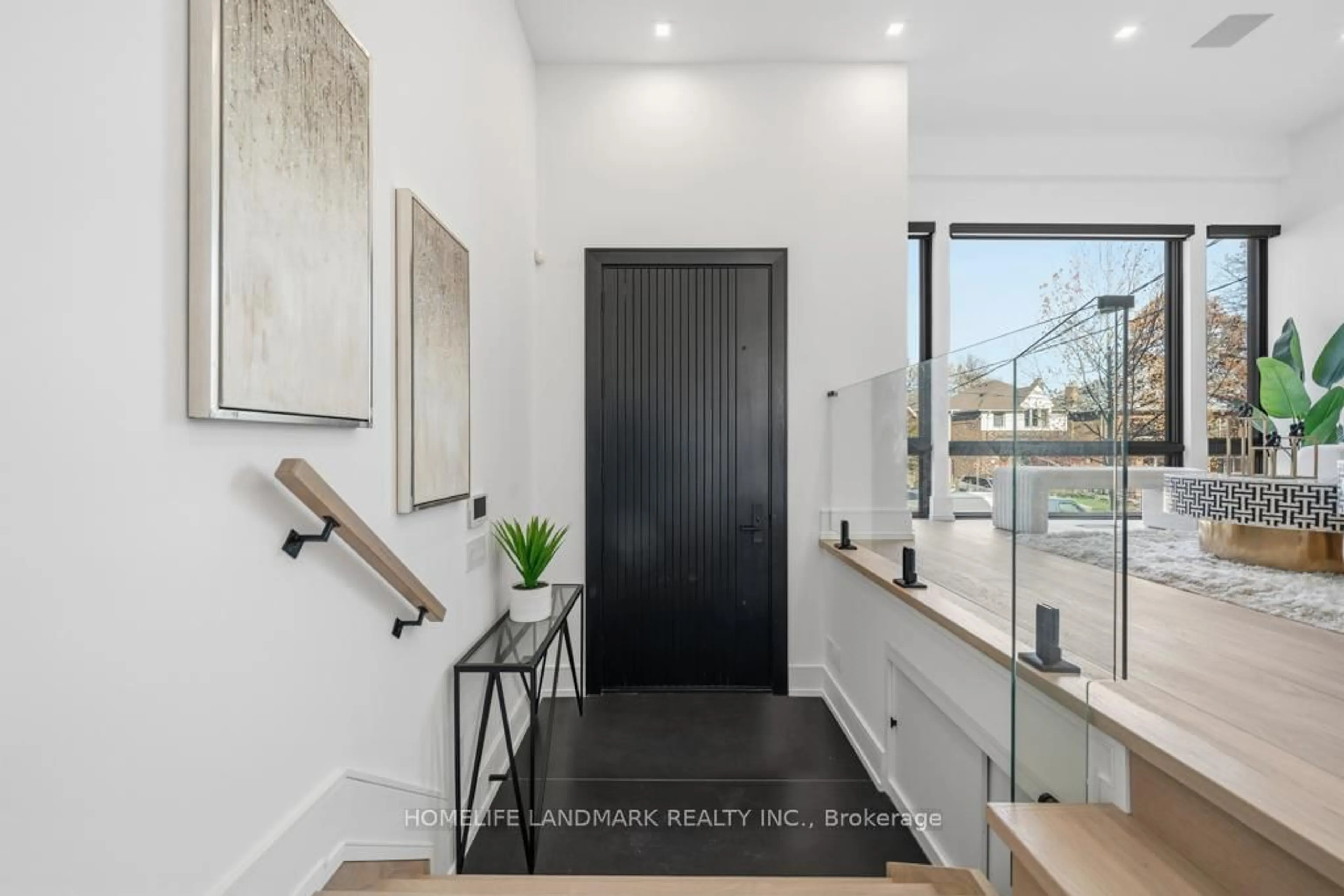 Indoor entryway for 253 Cranbrooke Ave, Toronto Ontario M5M 1M8