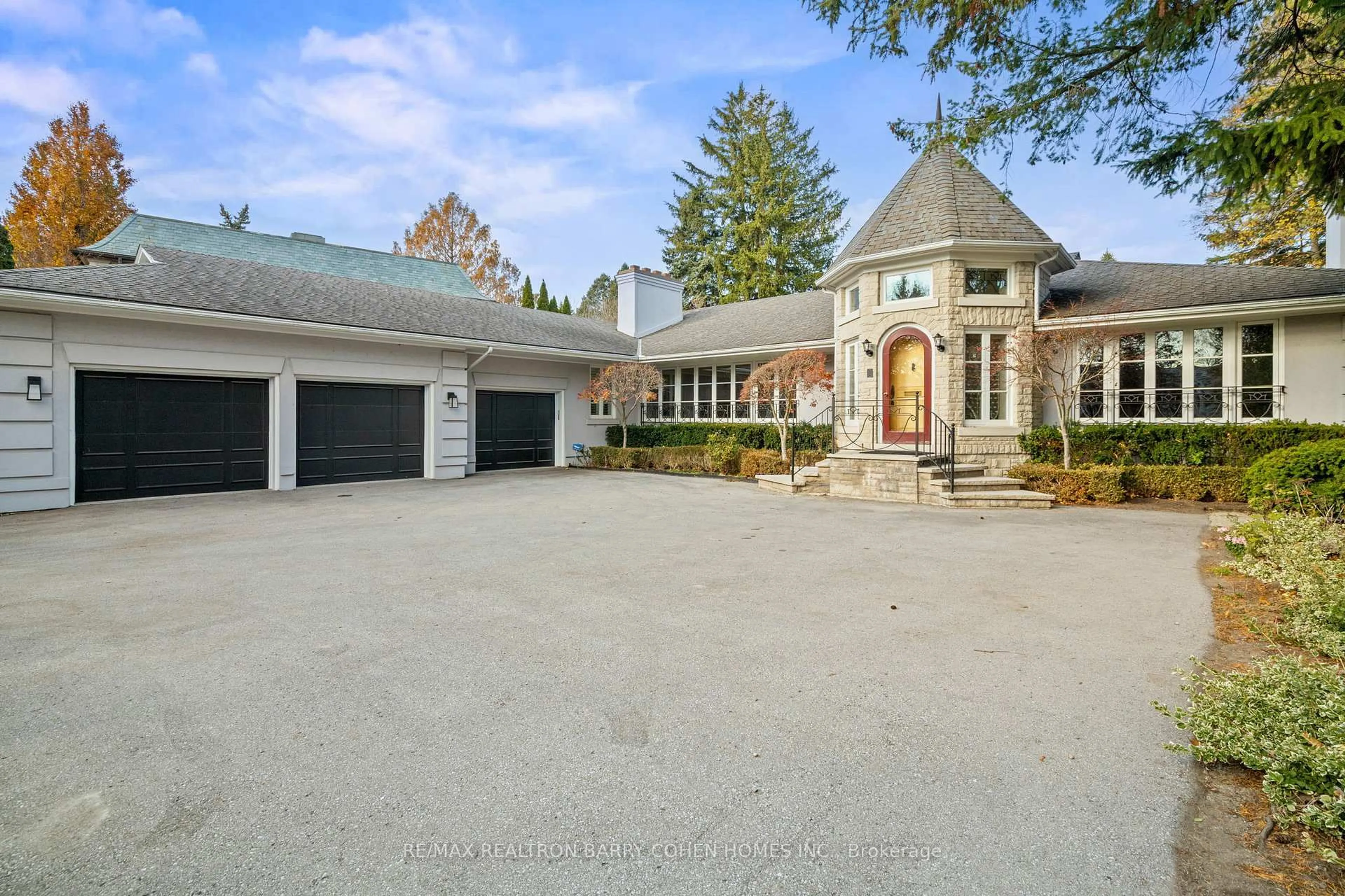 Unknown for 80 Bayview Rdge, Toronto Ontario M2L 1E6