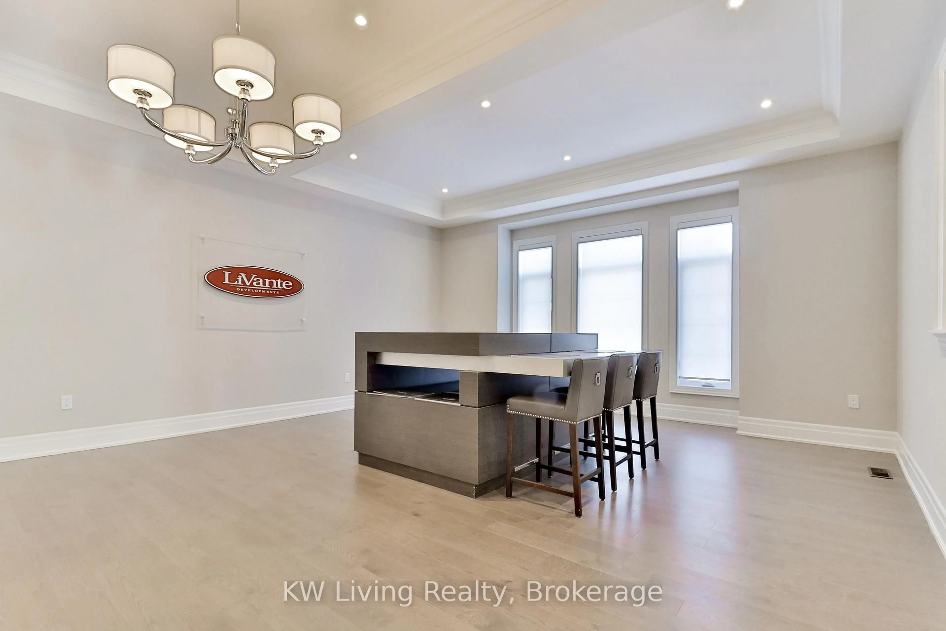 Unknown for 162 Cummer Ave, Toronto Ontario M2M 0B7