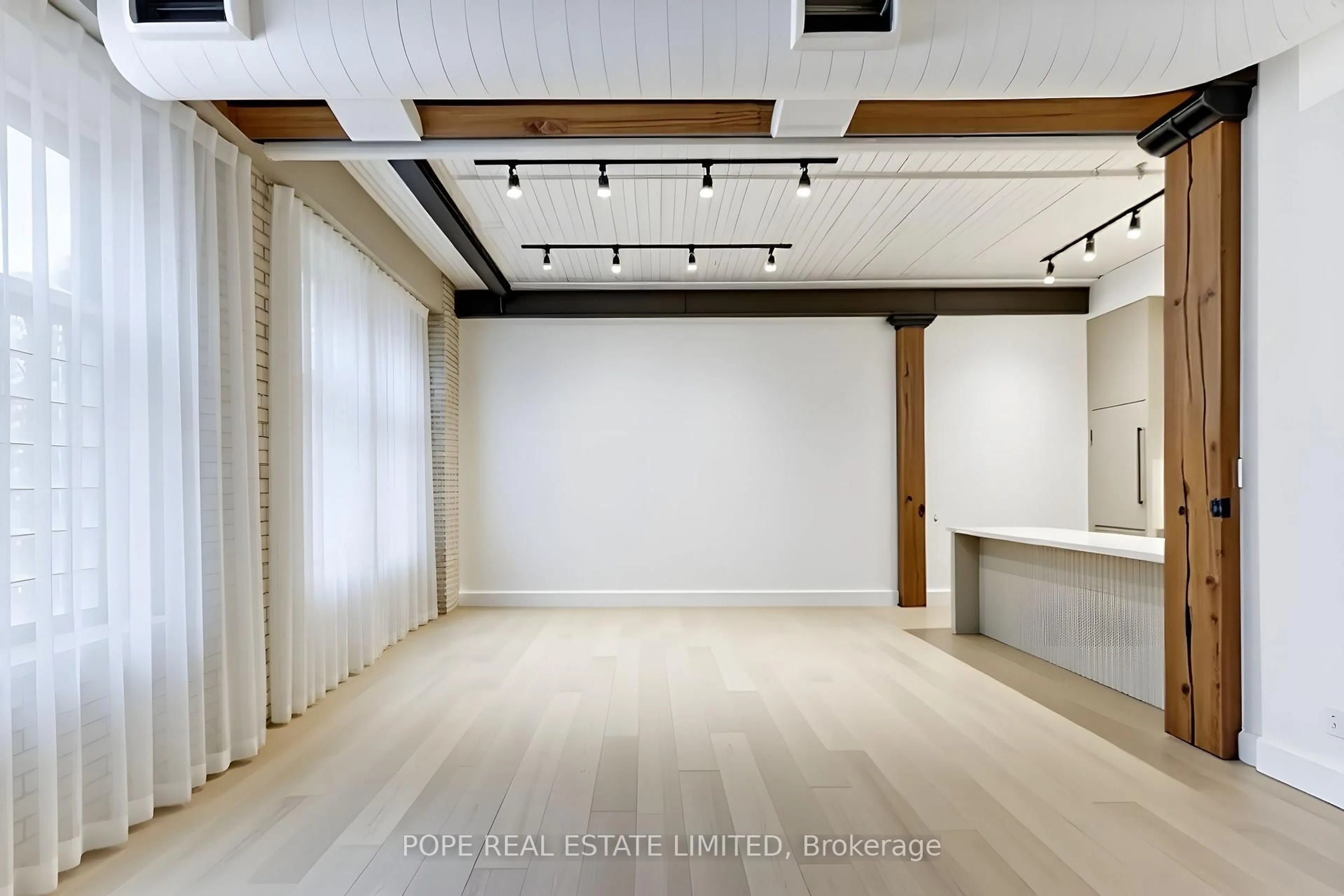 Unknown for 781 King St #211, Toronto Ontario M5V 3L5