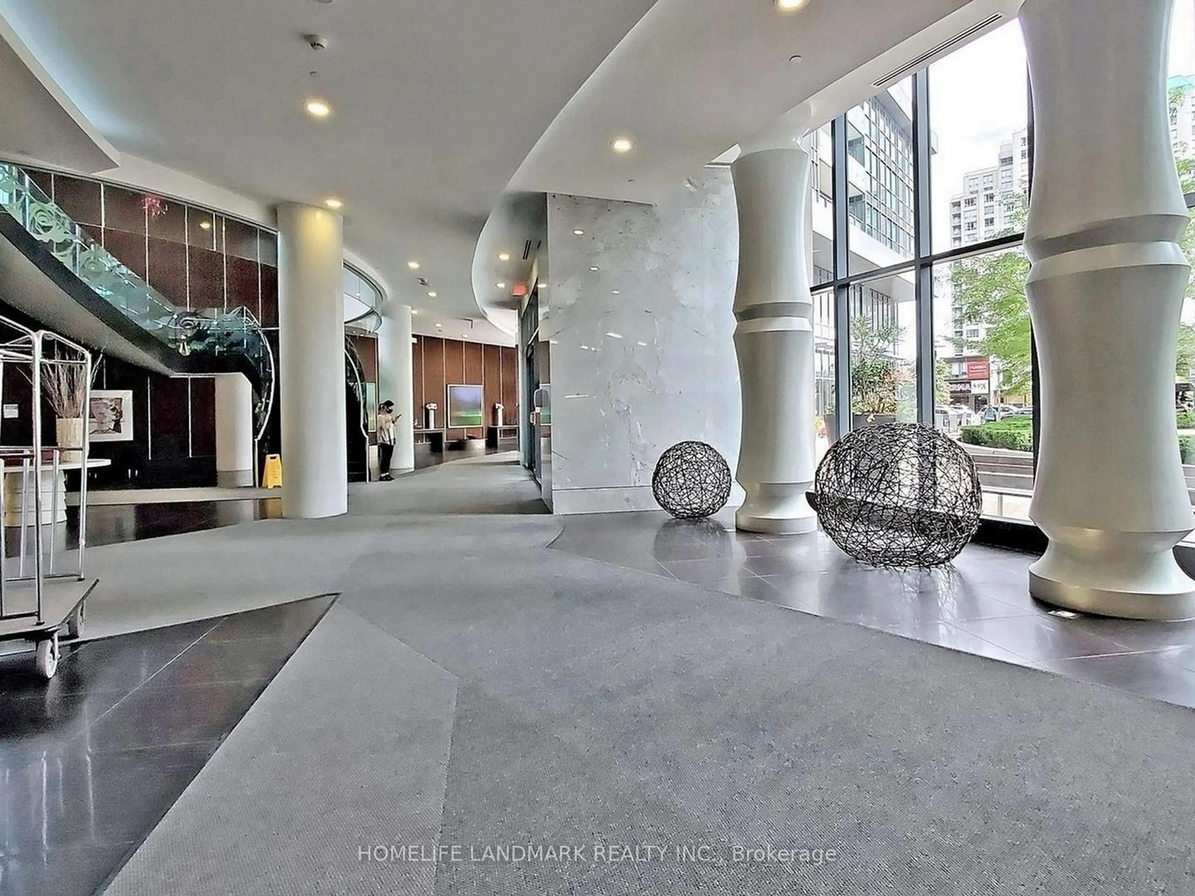 Lobby for 5162 Yonge St #3606, Toronto Ontario M2N 0E9