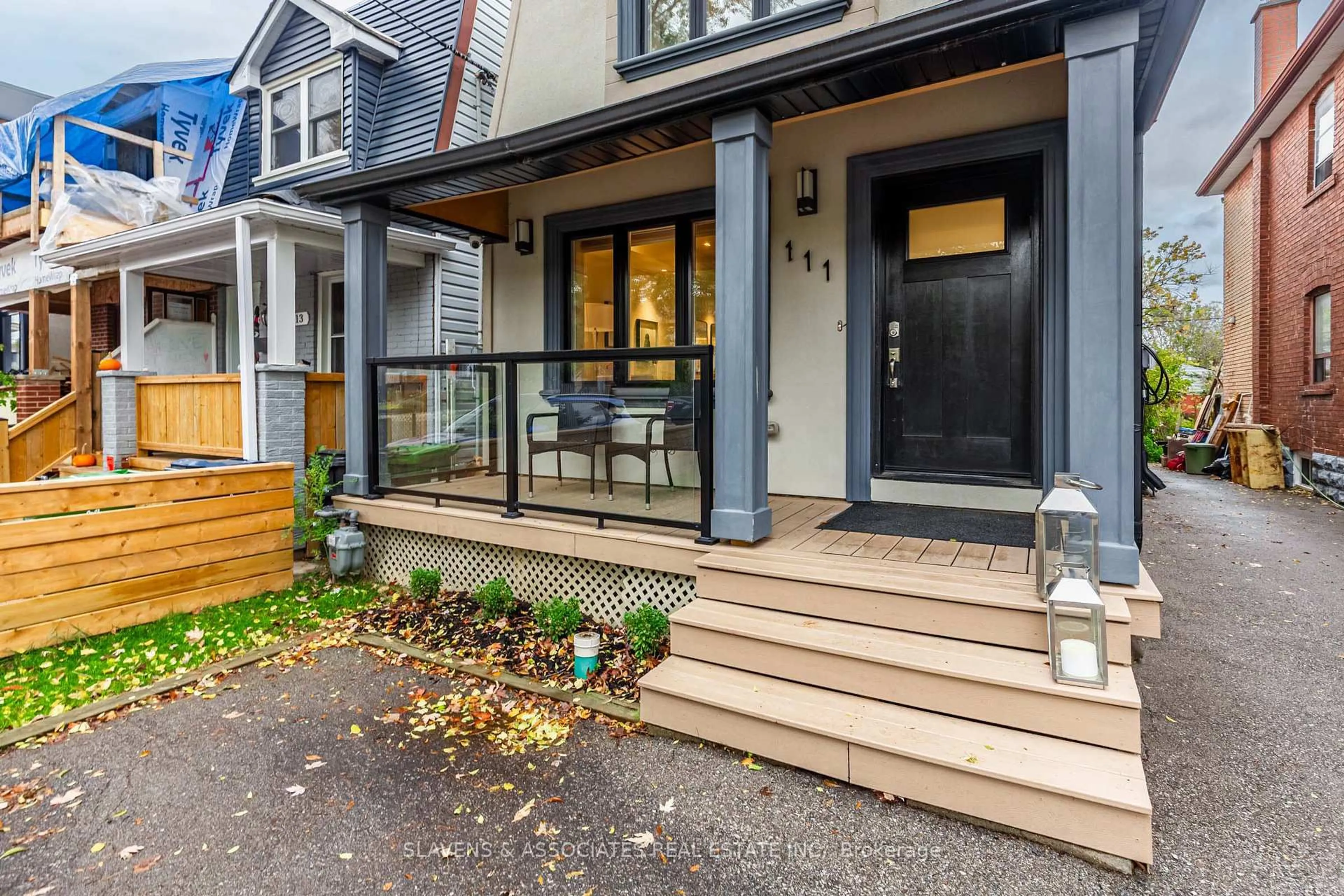 Unknown for 111 Cedric Ave, Toronto Ontario M6C 3X7