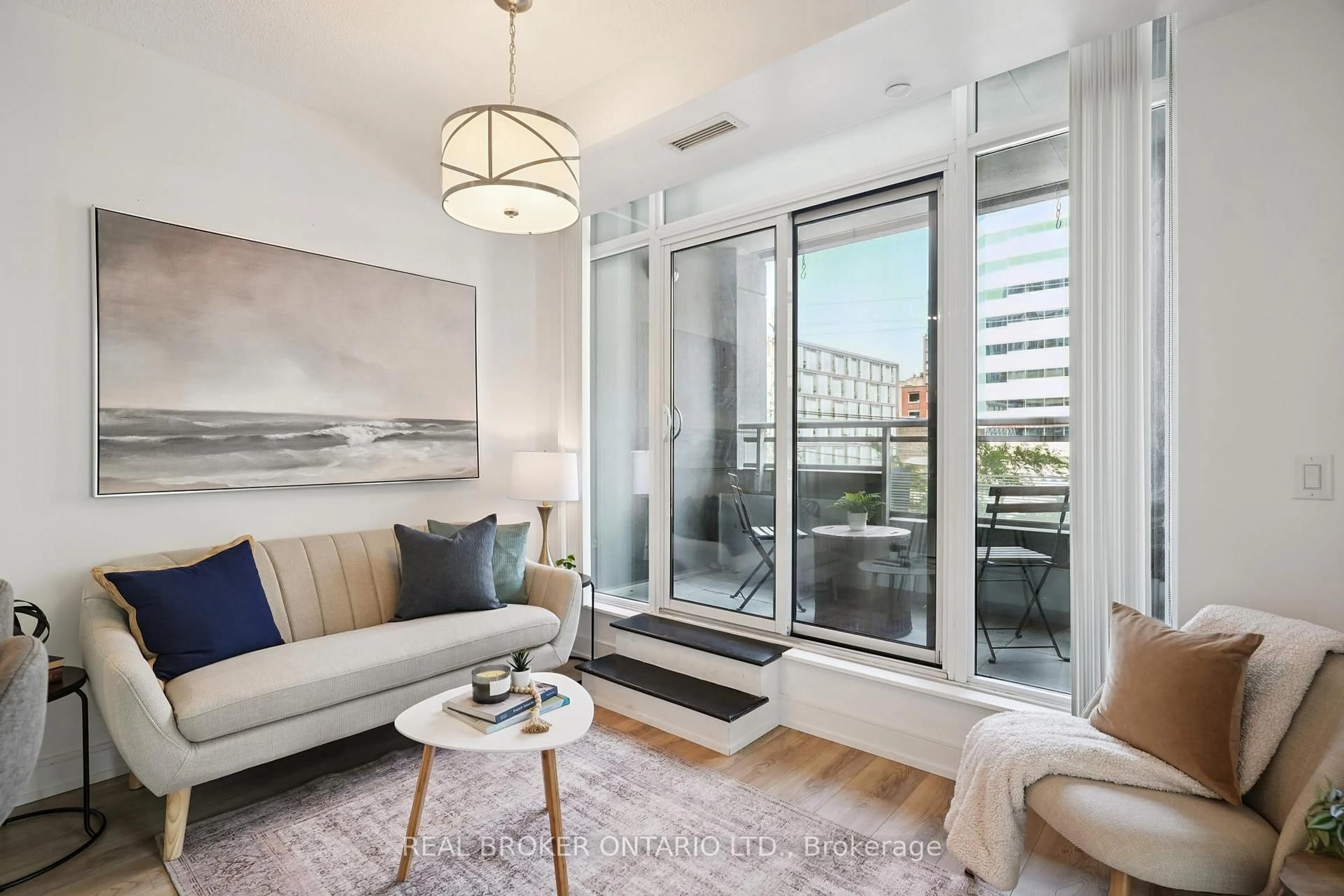 Living room with furniture, unknown for 525 Adelaide St #215, Toronto Ontario M5V 0N7