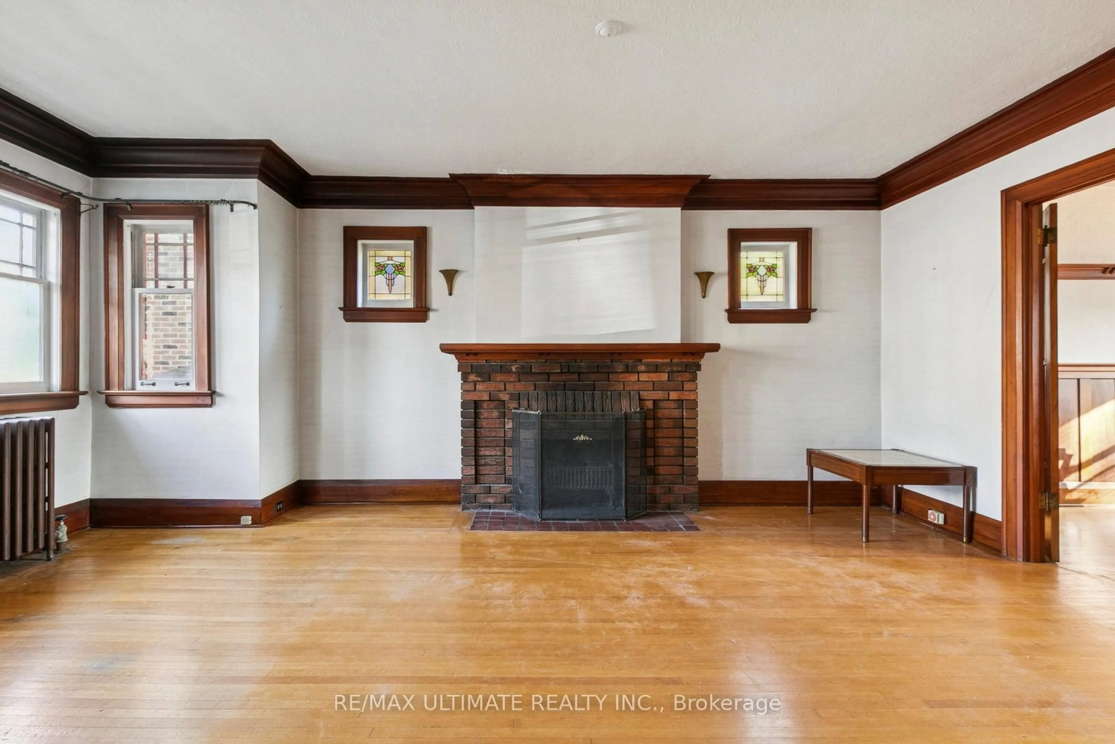 Unknown for 115 Wanless Ave, Toronto Ontario M4N 1W1