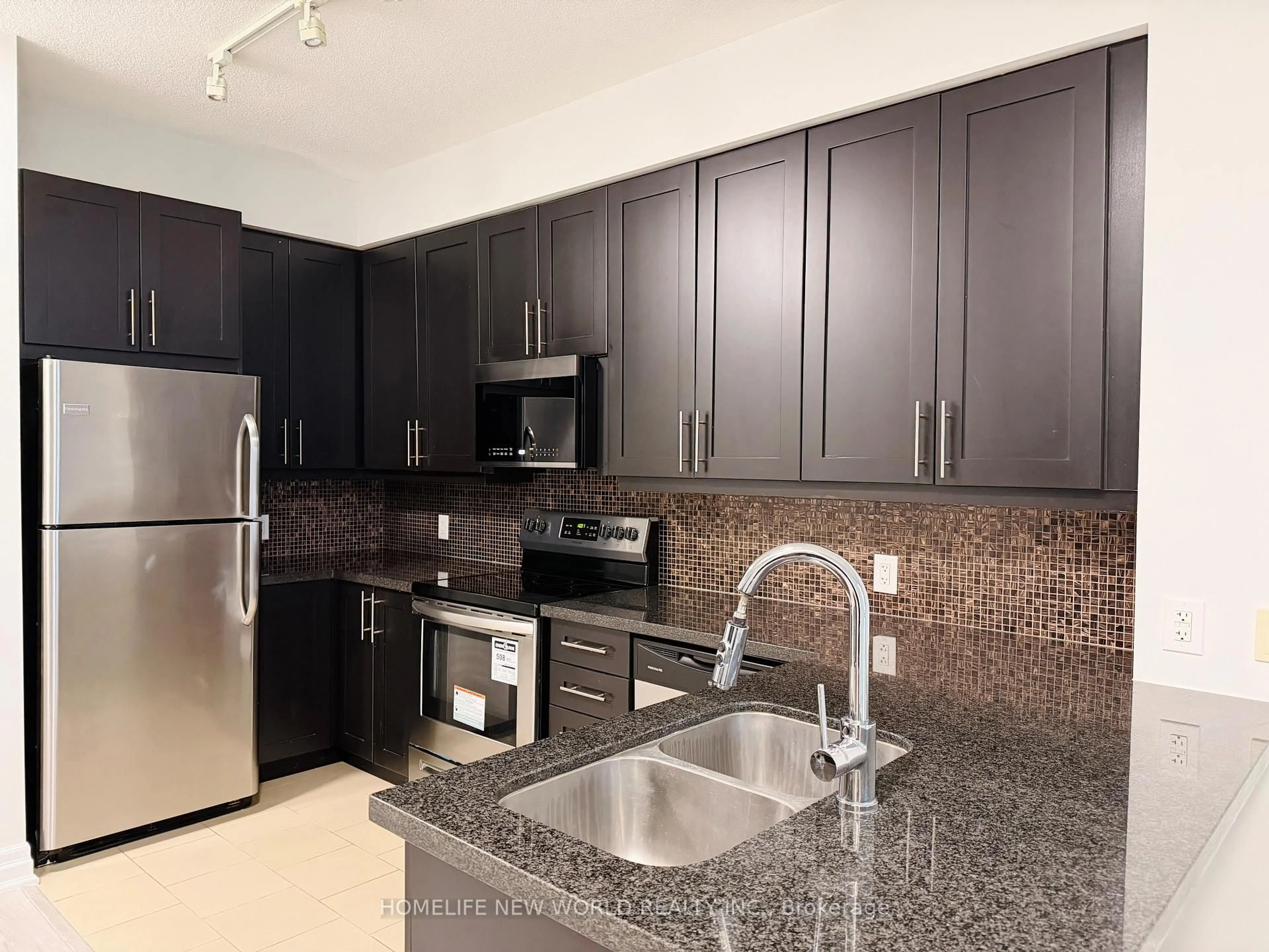 Standard kitchen, ceramic/tile floor for 17 Ruddington Dr #410, Toronto Ontario M2K 0A8