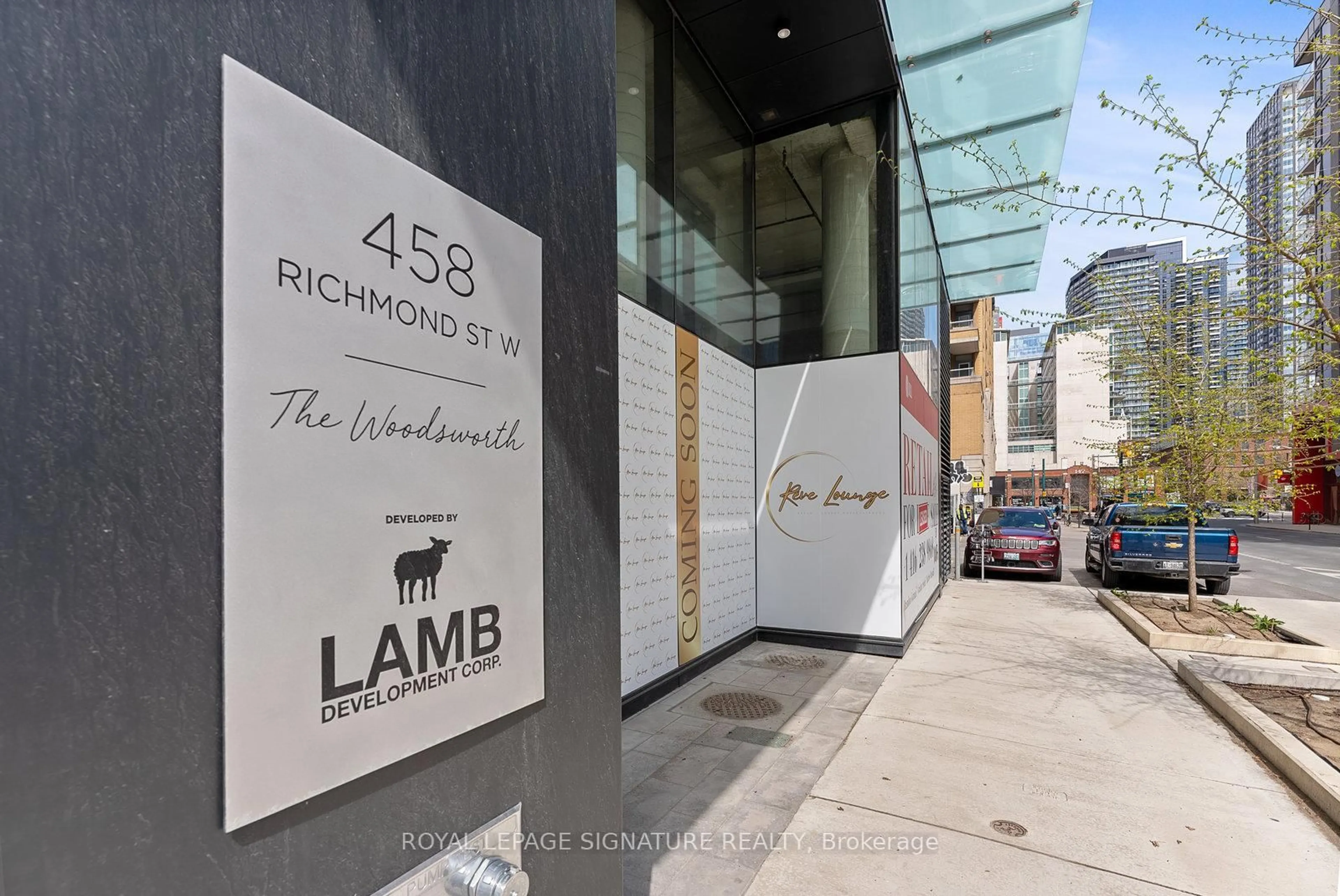Lobby for 458 Richmond St #1203, Toronto Ontario M5V 1Y1