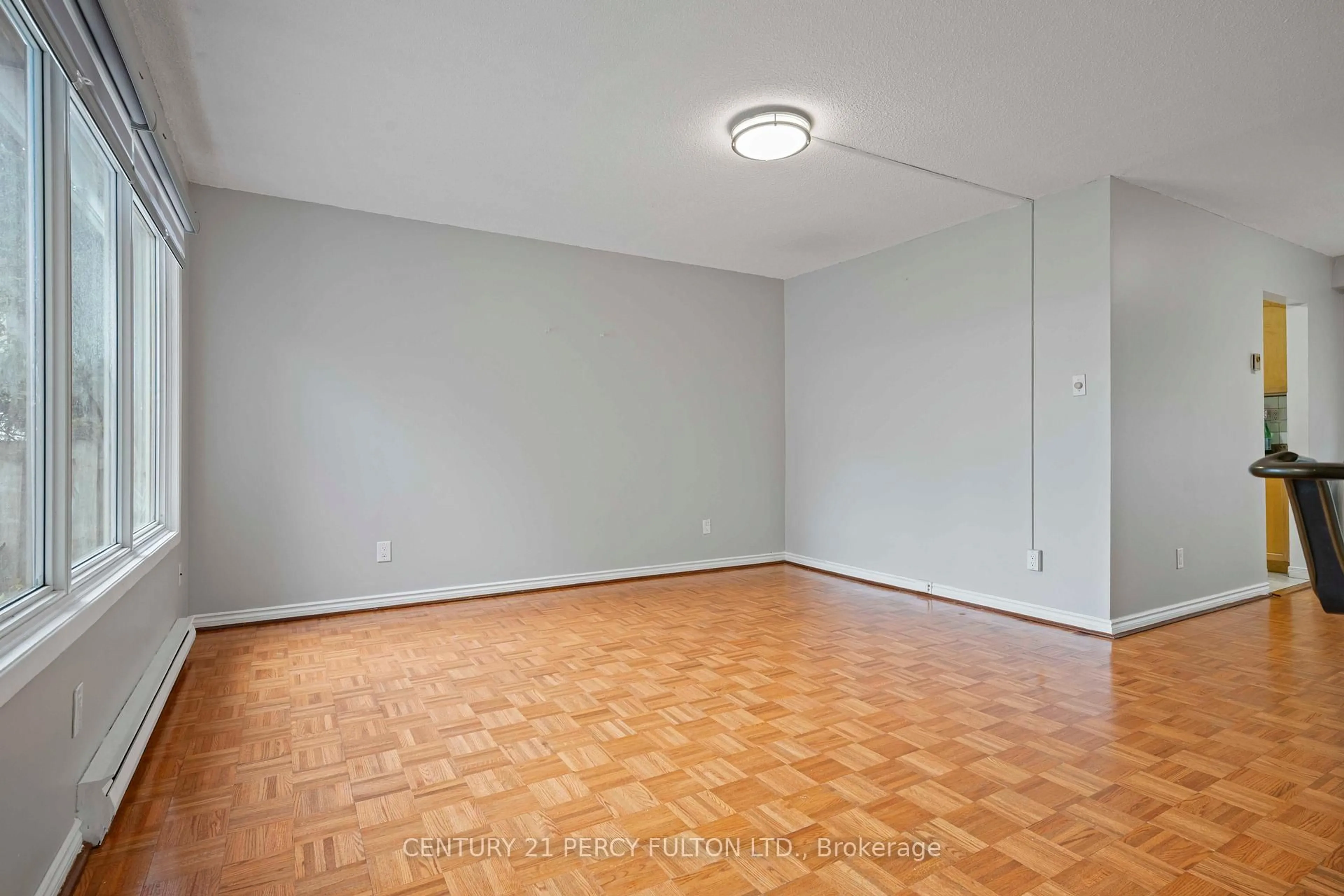 A pic of a room for 94 Plum Tree Way #72, Toronto Ontario M2R 3J2