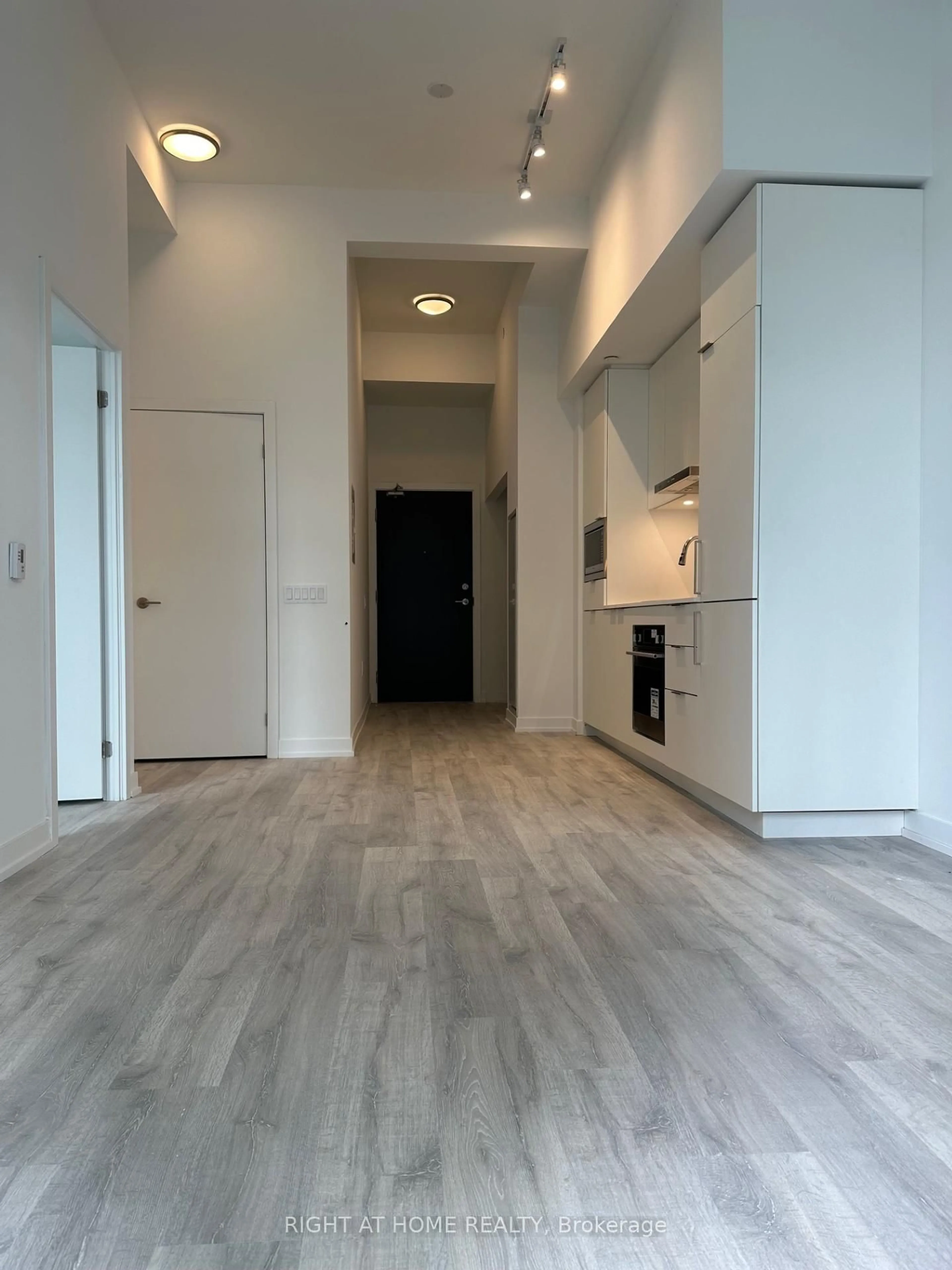 A pic of a room for 7 Golden Lion Hts #N908, Toronto Ontario M2M 0C1