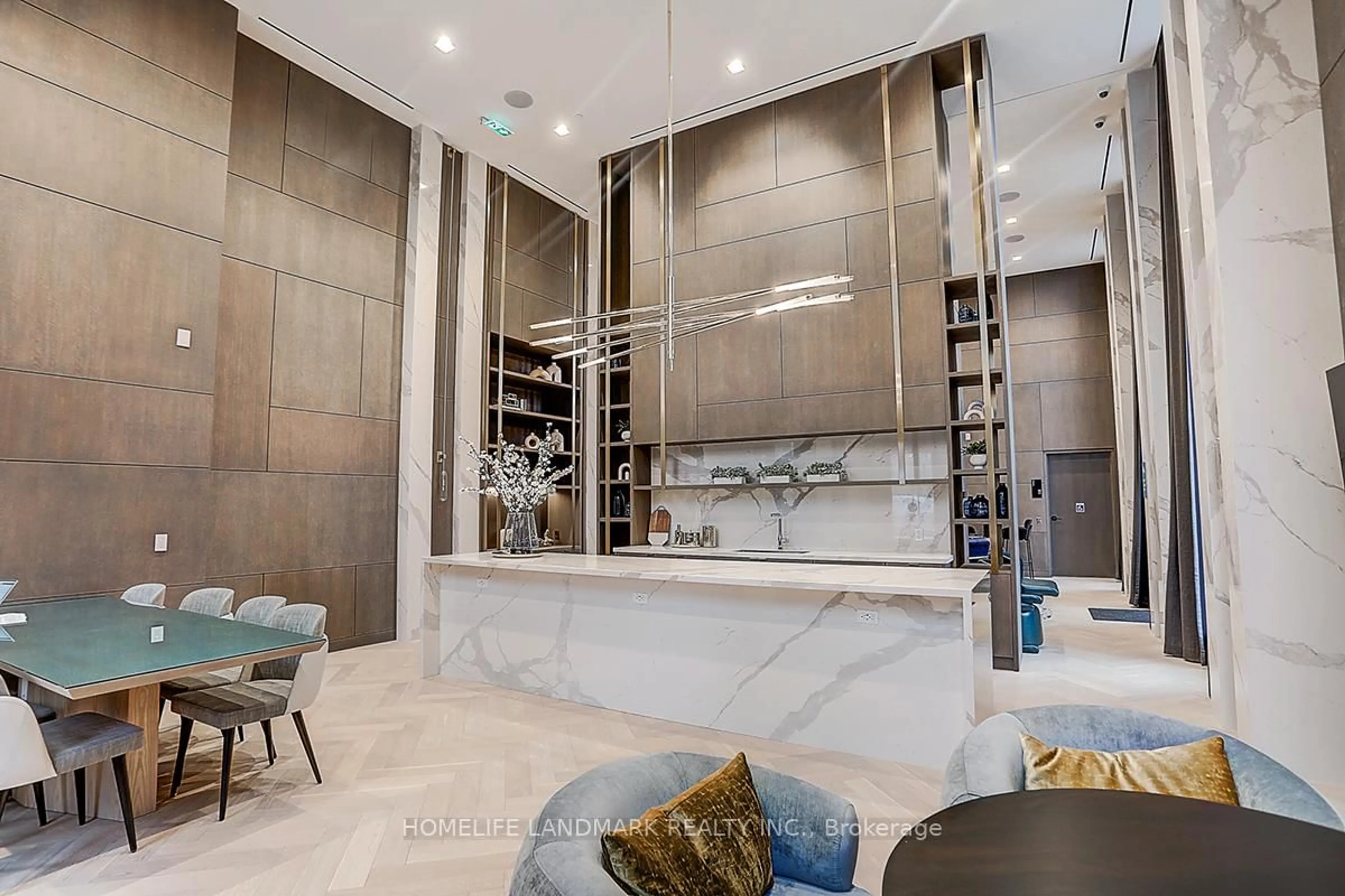 Contemporary bathroom, ceramic/tile floor for 15 HOLMES Ave #1107, Toronto Ontario M2N 0L4
