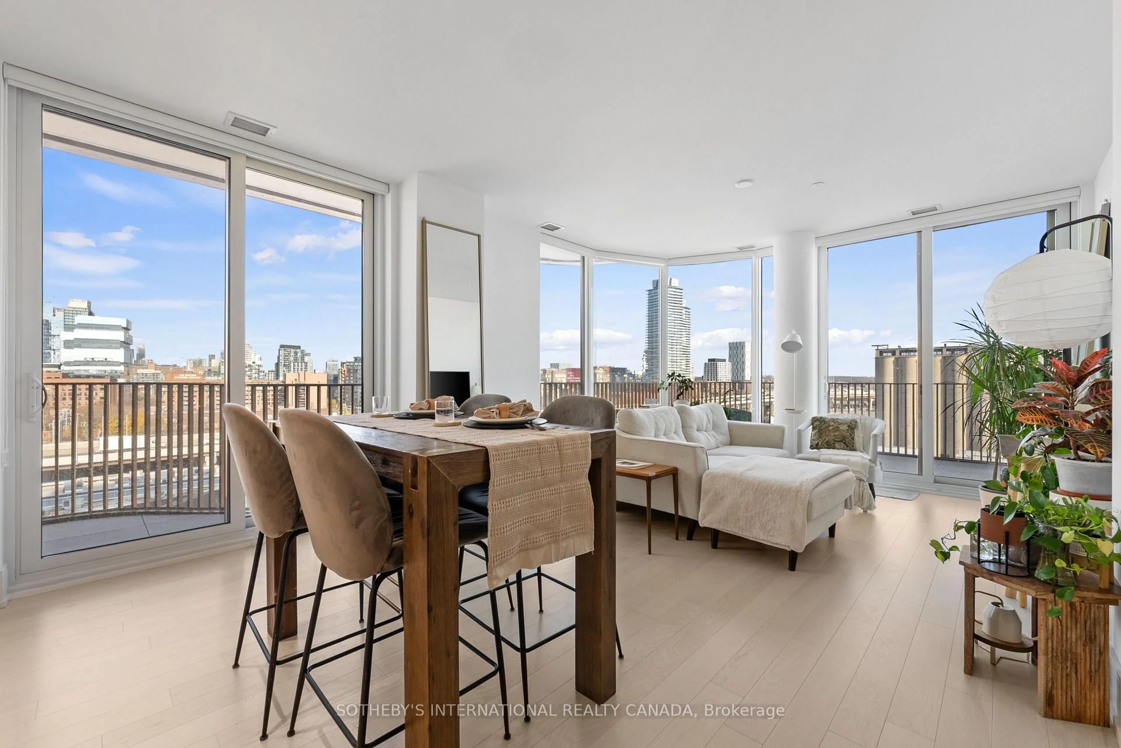 Living room with furniture, unknown for 155 Merchants' Wharf #831, Toronto Ontario M5A 0Y4