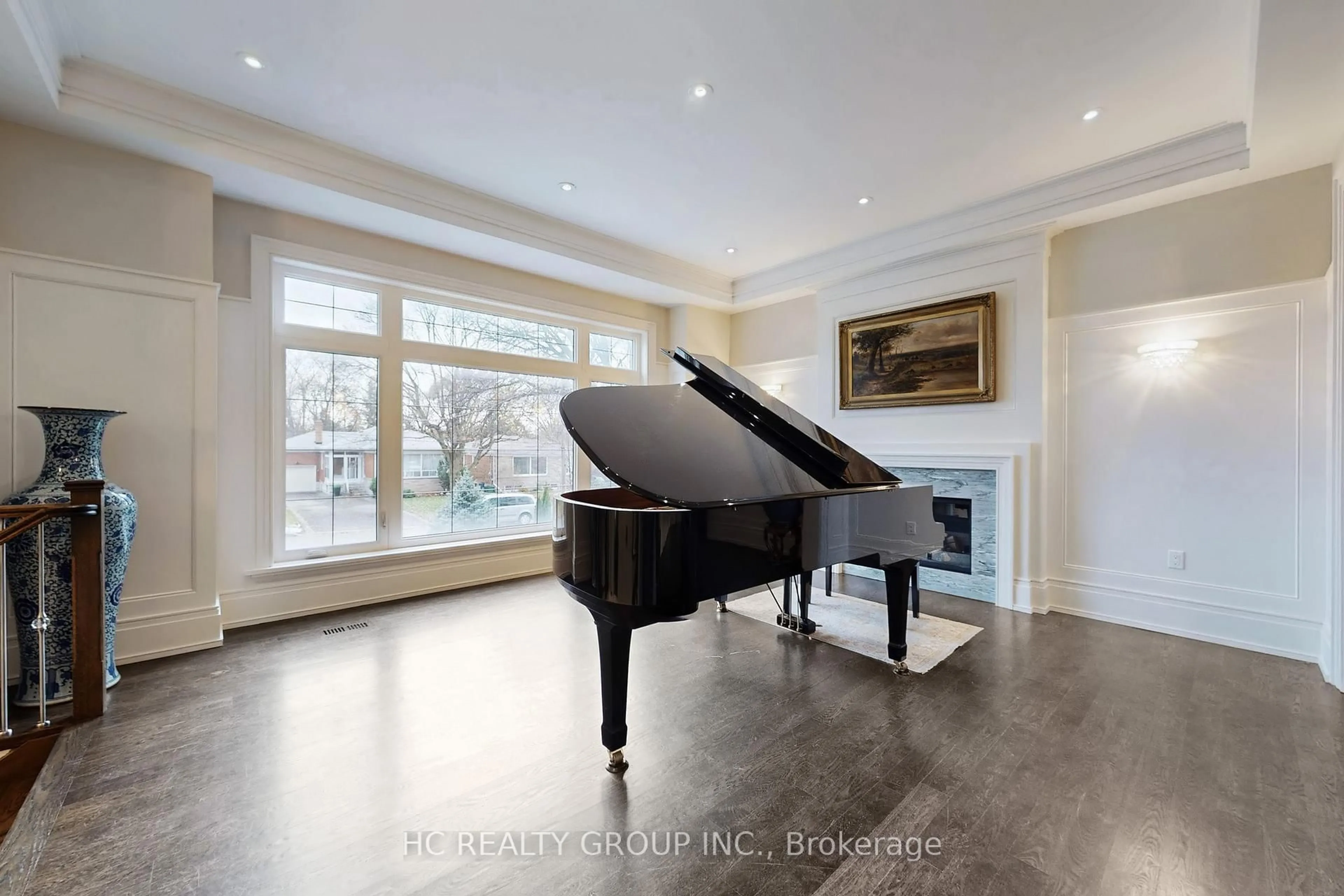 Unknown for 256 Park Home Ave, Toronto Ontario M2R 1A3