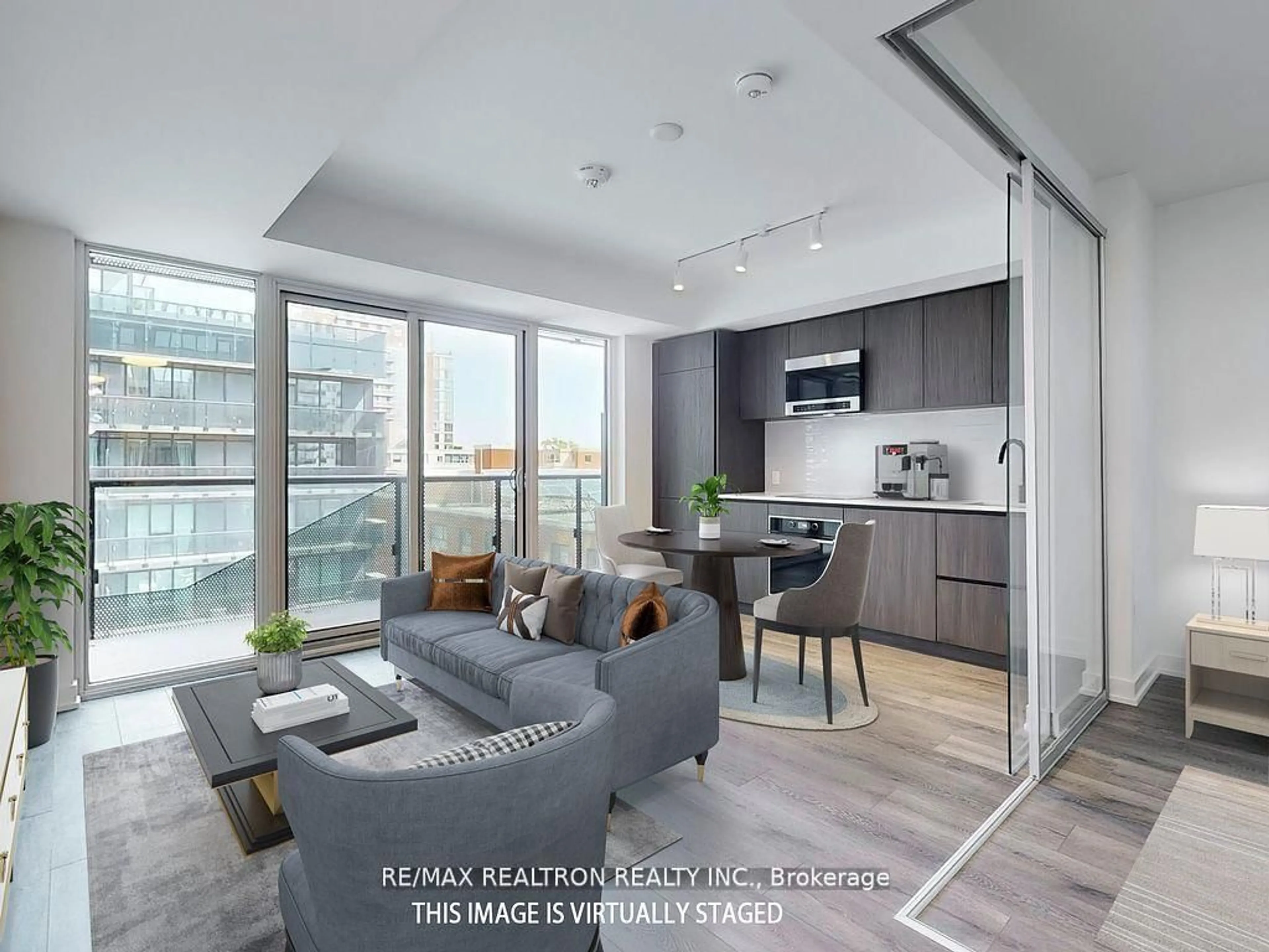 Living room with furniture, unknown for 127 Broadway Ave #510, Toronto Ontario M4P 1V4