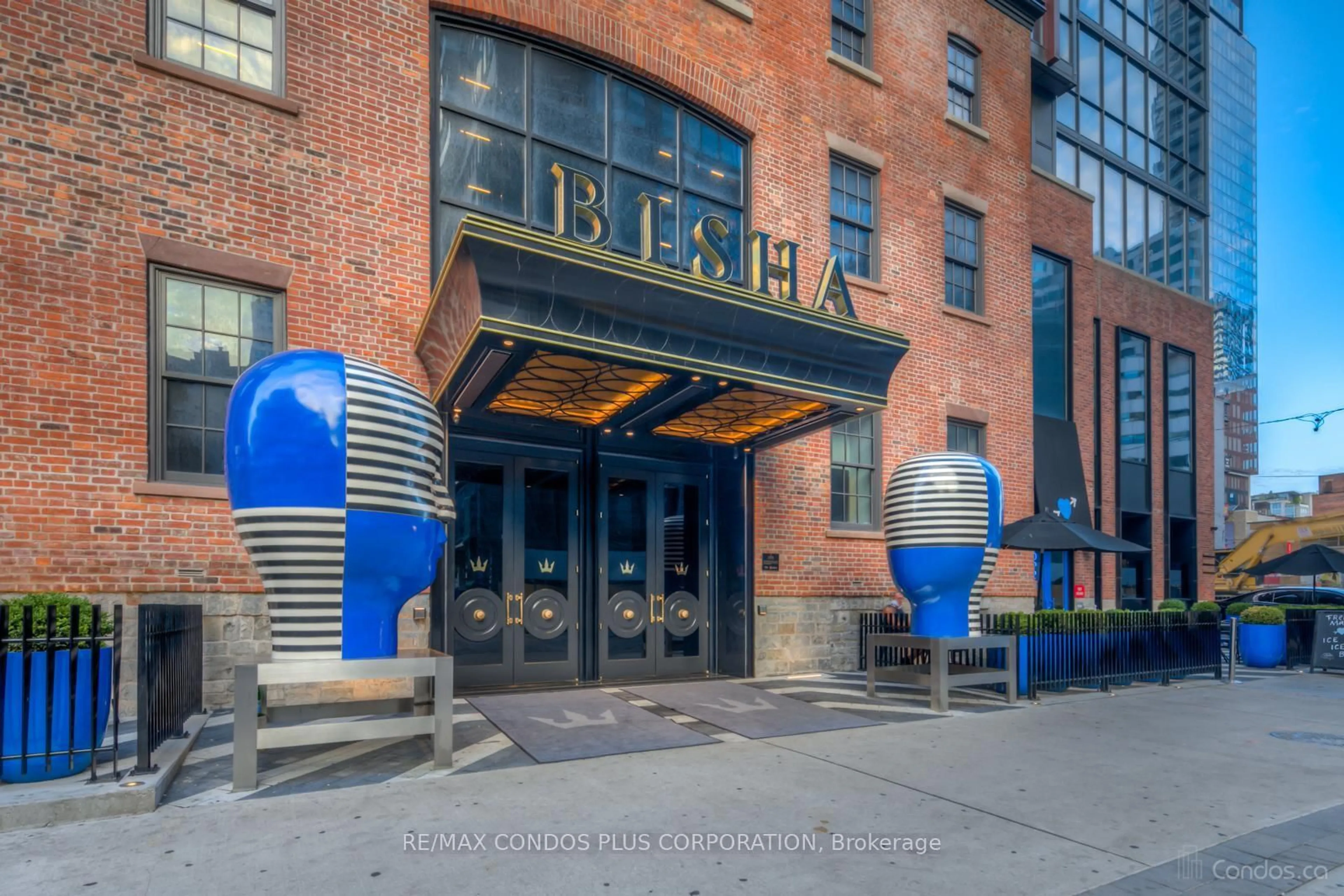 Lobby for 88 Blue Jays Way #2010, Toronto Ontario M5V 0L7