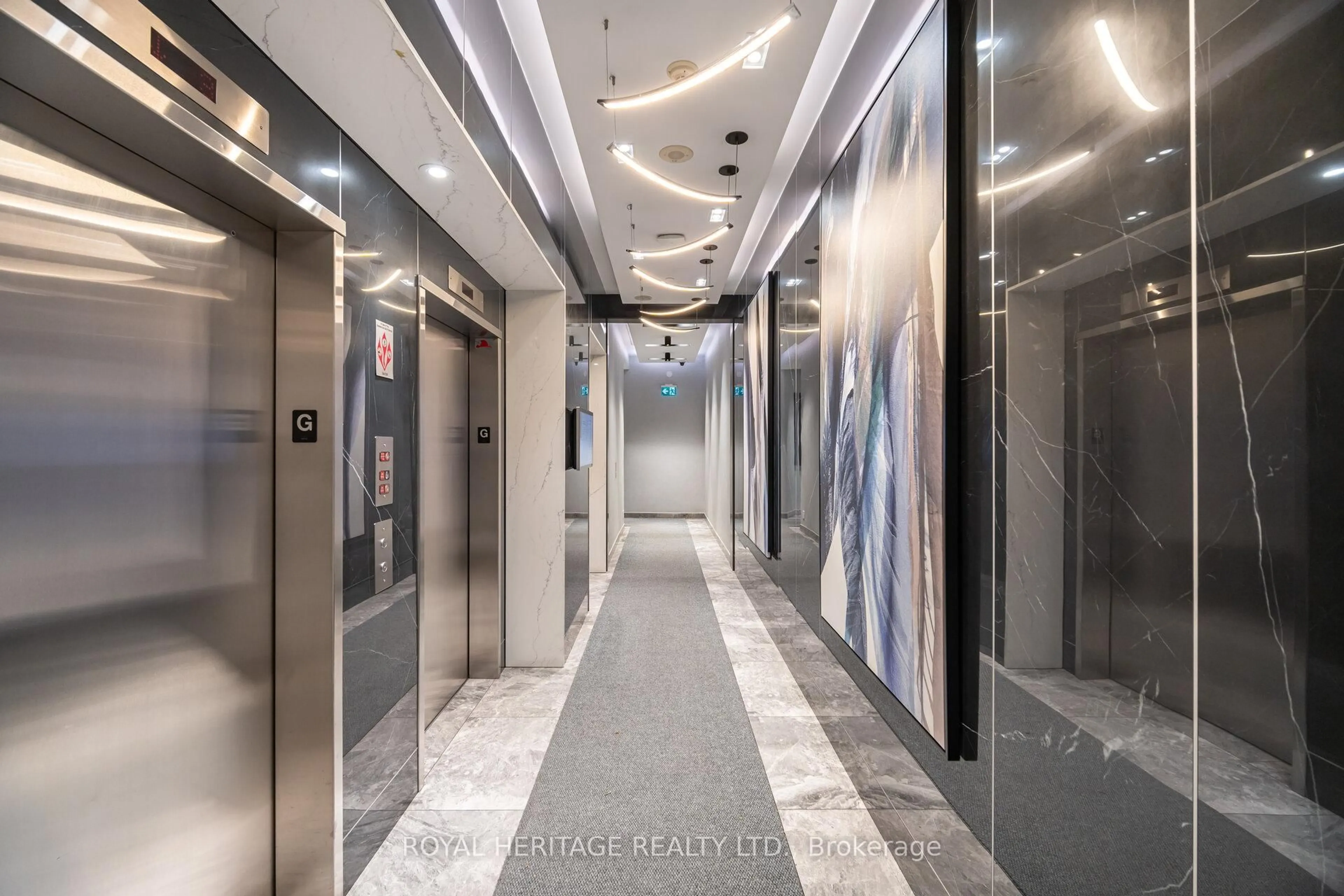 Indoor foyer for 12 Yonge St #611, Toronto Ontario M5E 1Z9