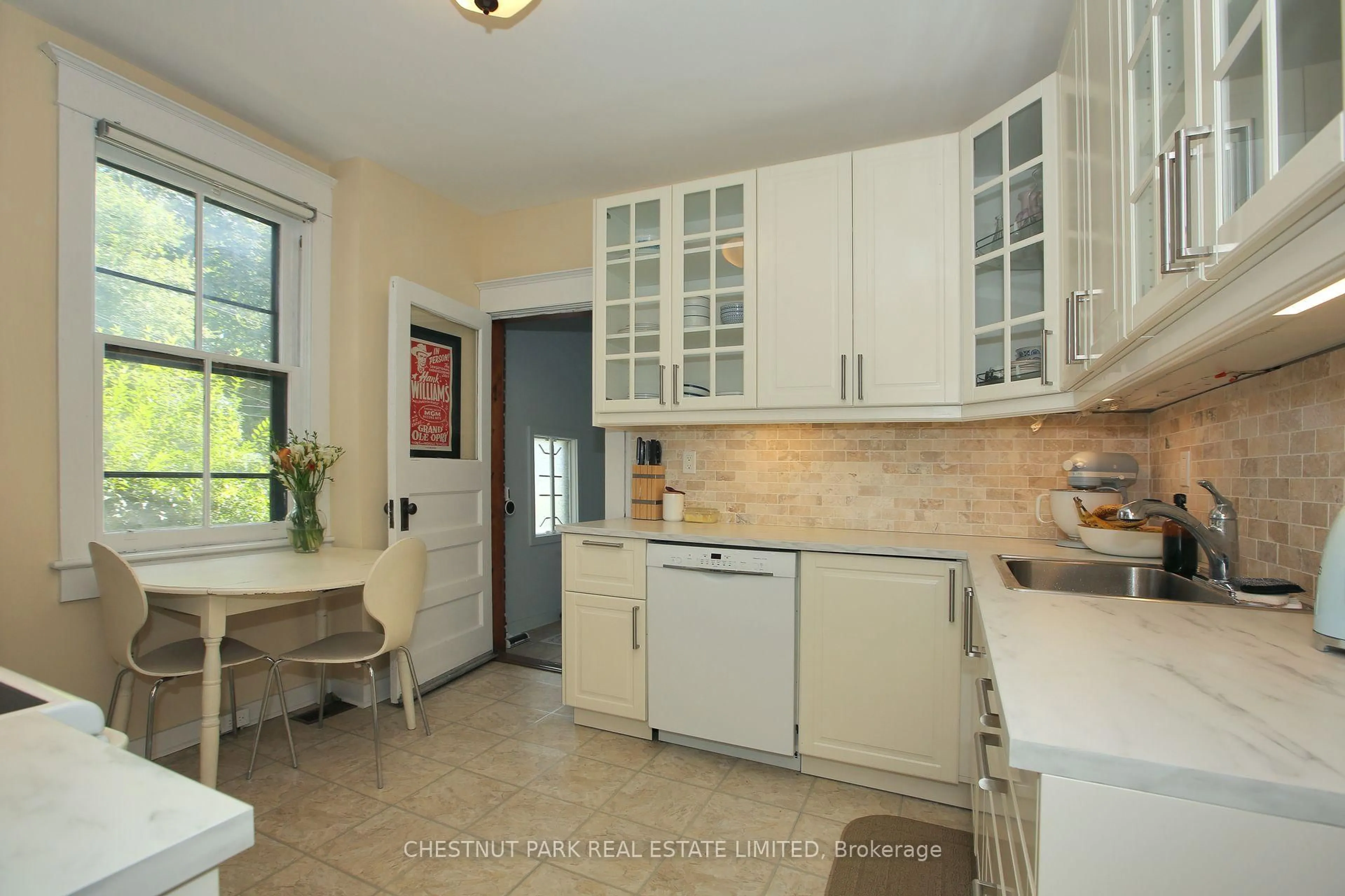 Unknown for 151 Marlborough Pl, Toronto Ontario M5R 3J5