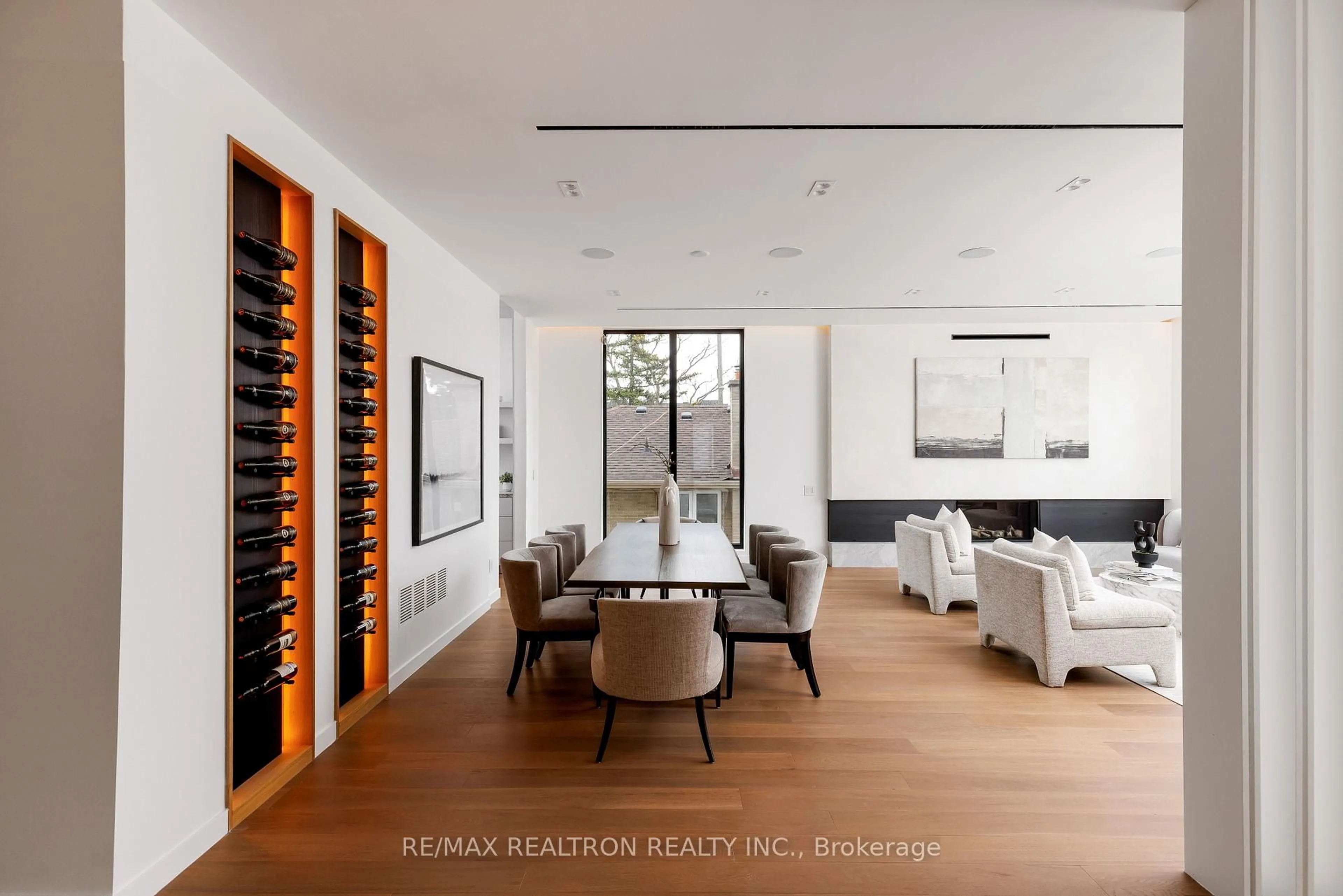 Dining room, unknown for 310 Patricia Ave, Toronto Ontario M2R 2M5