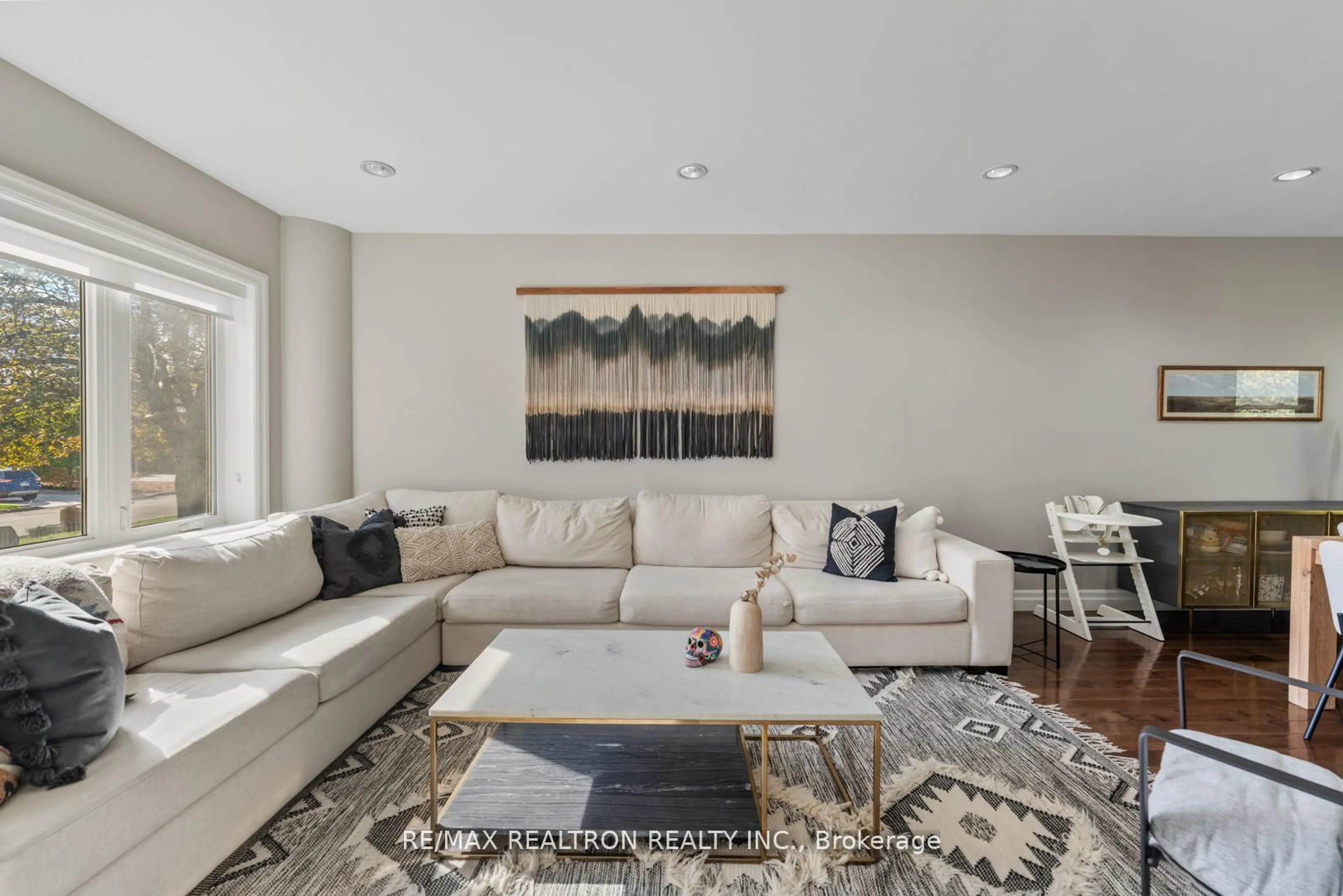 Living room with furniture, unknown for 4 Model Ave, Toronto Ontario M3H 1W1