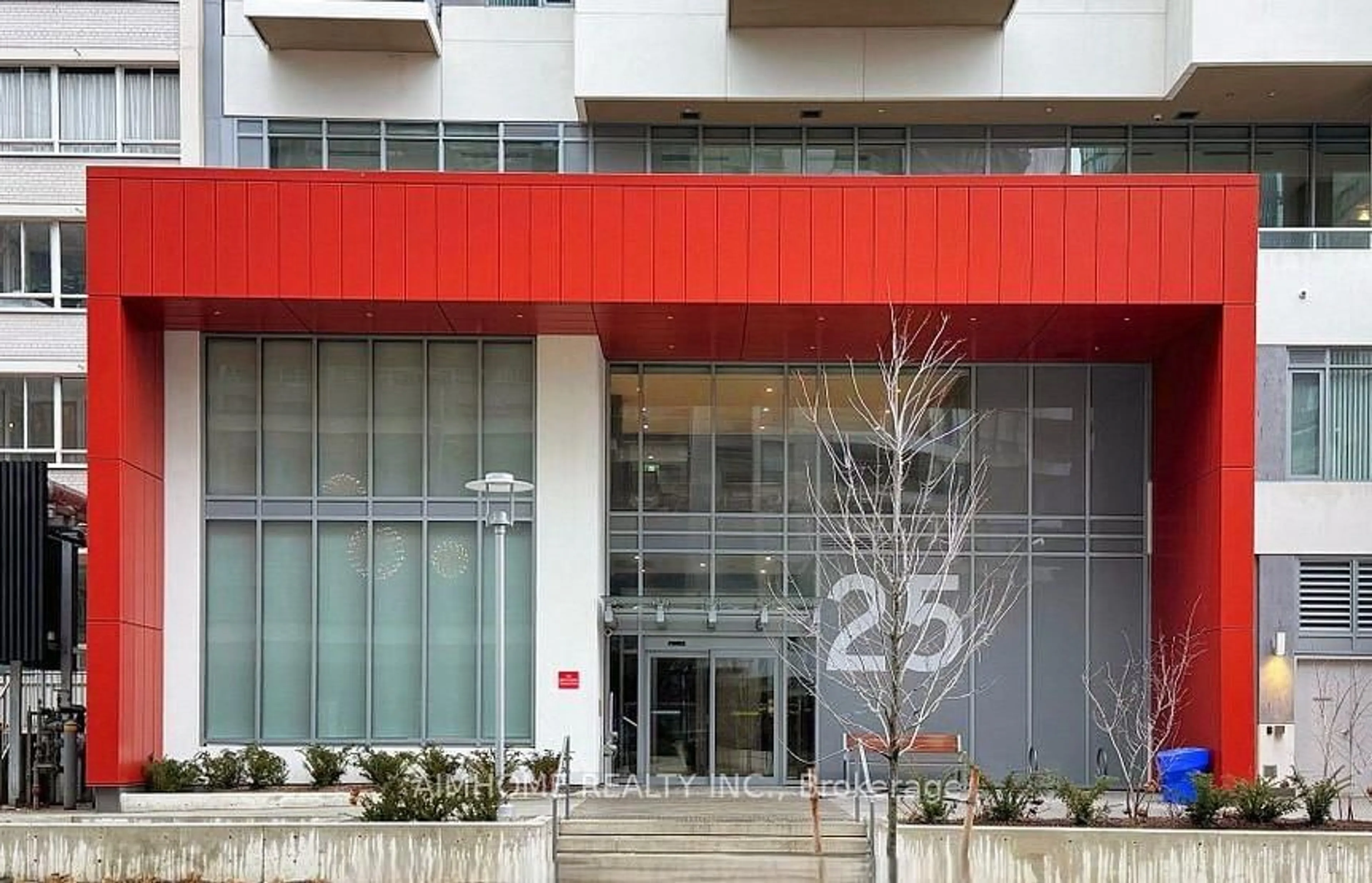 Indoor foyer for 25 Holly St #606, Toronto Ontario M4S 0E4