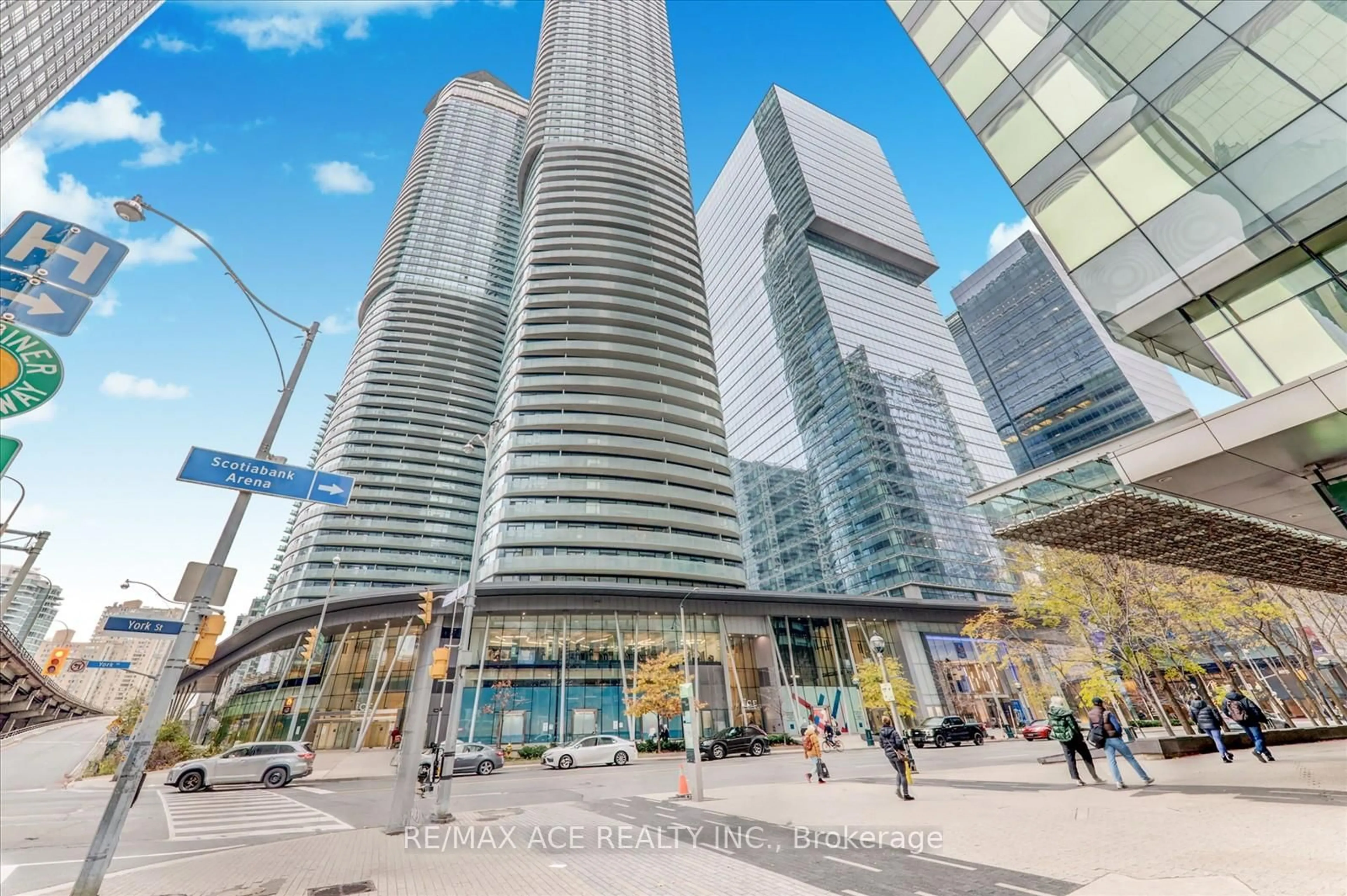 Unknown for 14 York St #3905, Toronto Ontario M5J 0B1