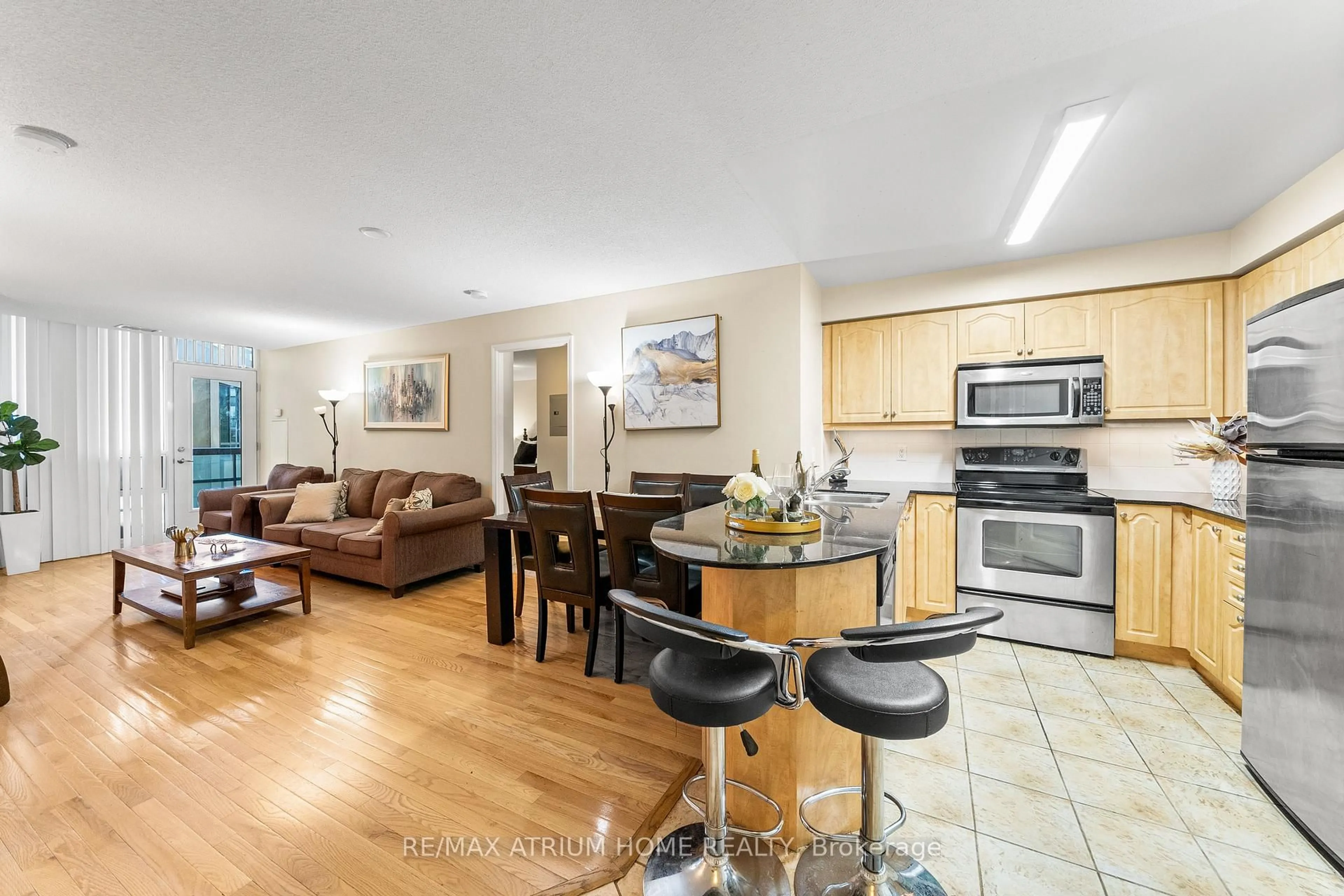 Open concept kitchen, unknown for 509 Beecroft Rd #317, Toronto Ontario M2N 0A3