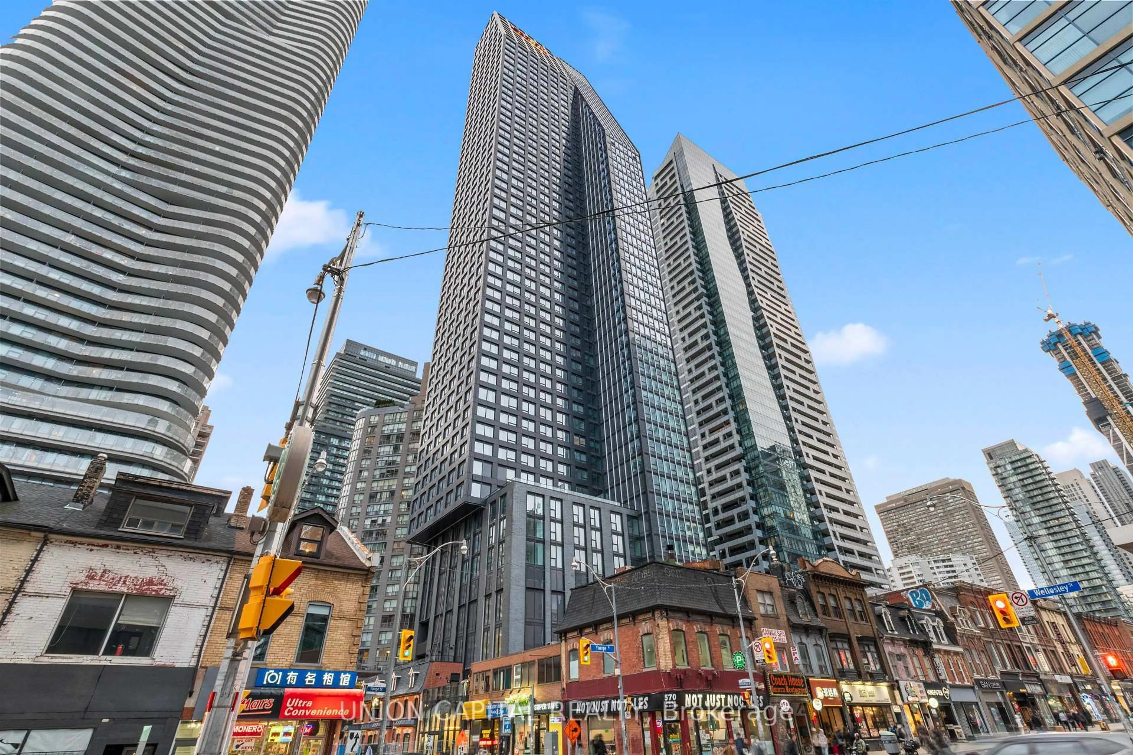 Unknown for 8 Wellesley St #1509, Toronto Ontario M4Y 0J5