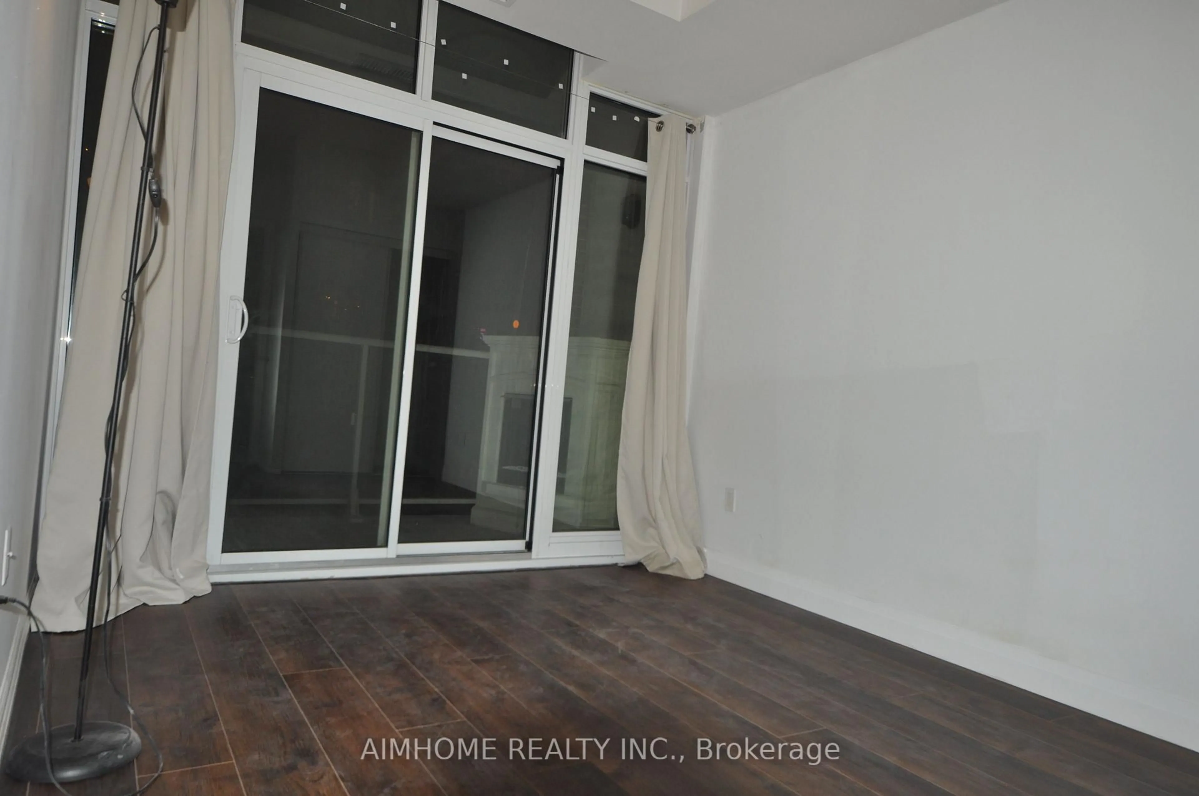A pic of a room for 75 East Liberty St #1719, Toronto Ontario M6K 3R3