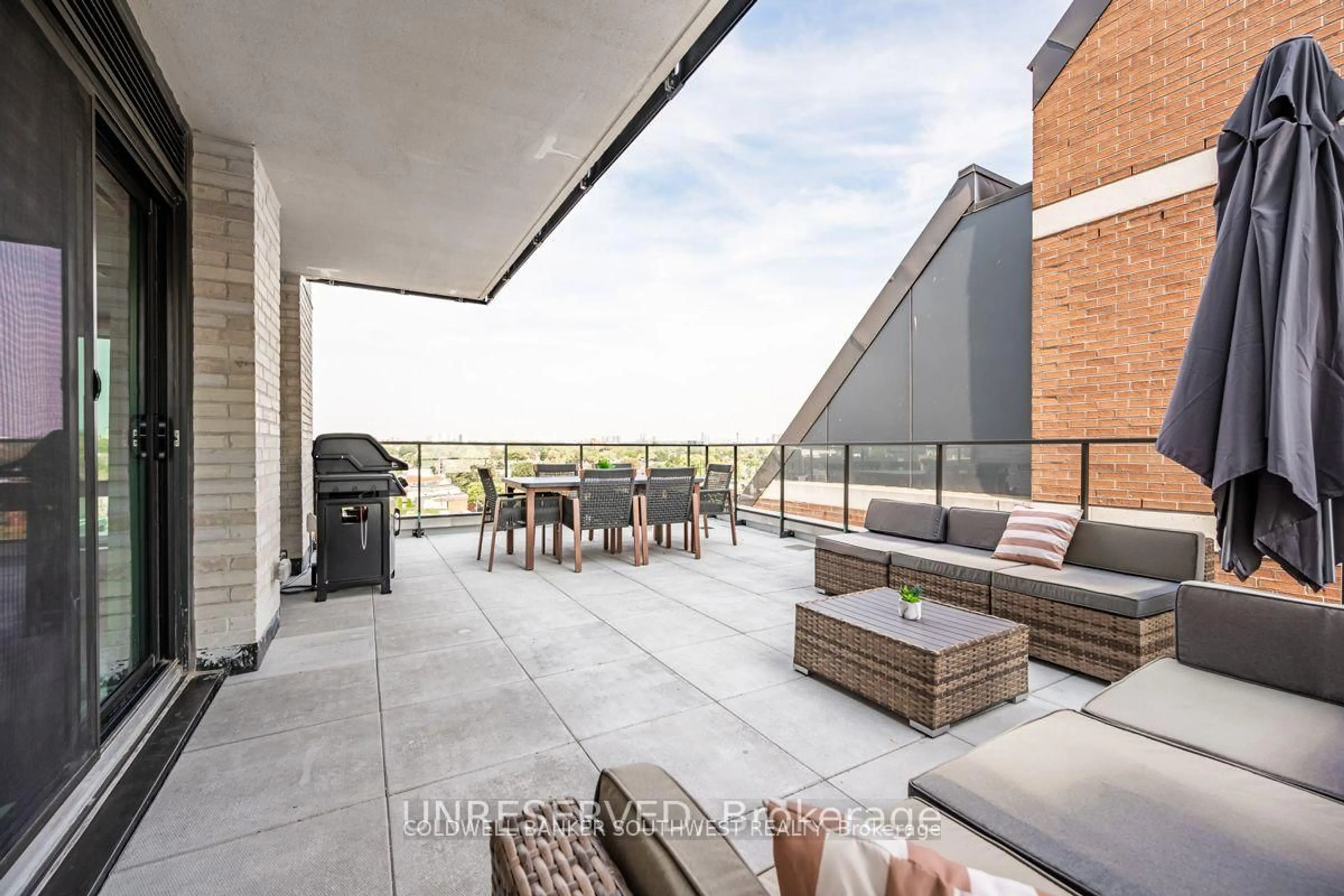 Patio, unknown for 200 Sudbury St #8, Toronto Ontario M6J 0N1