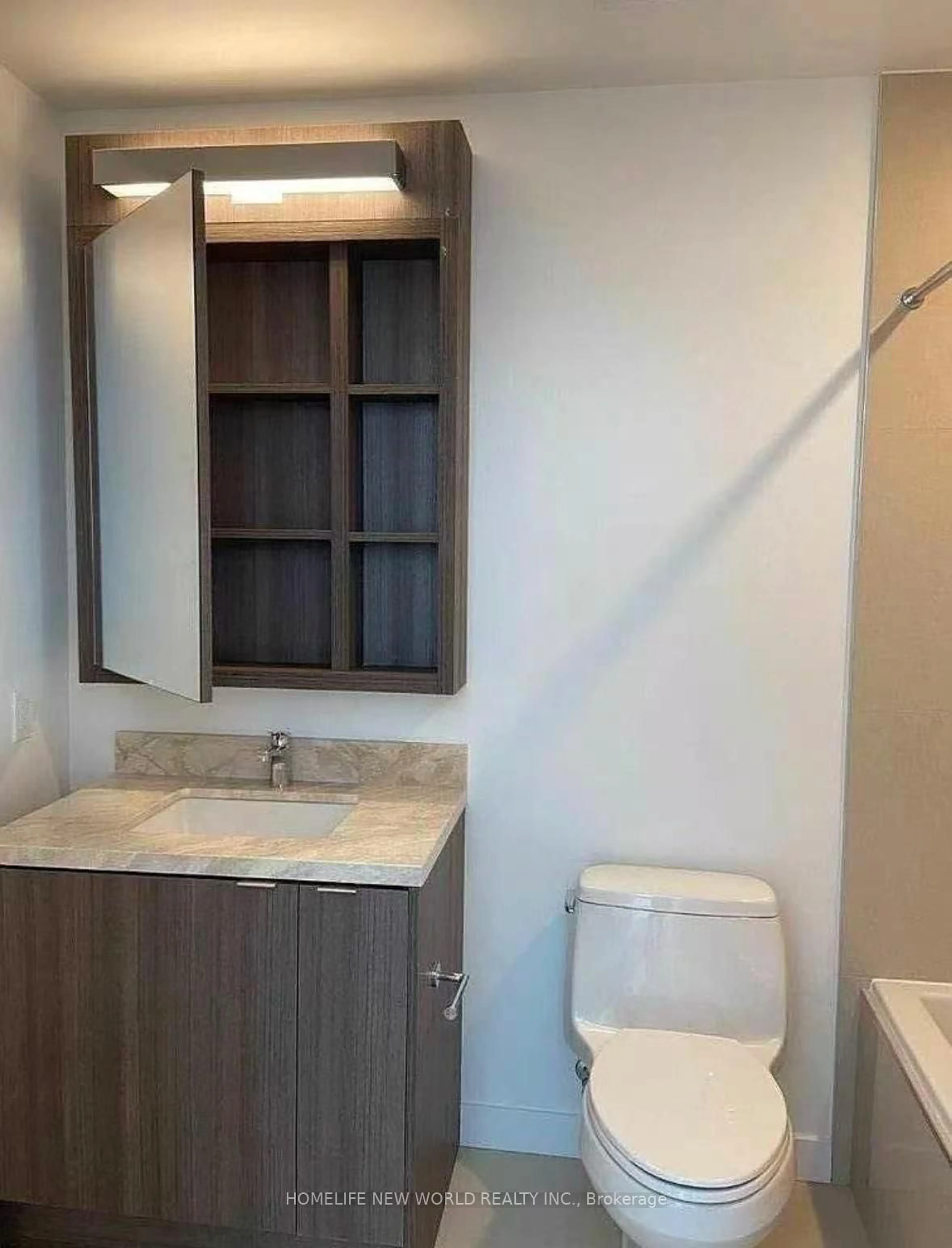 Unknown for 115 Blue Jays Way #4905, Toronto Ontario M5V 0N4