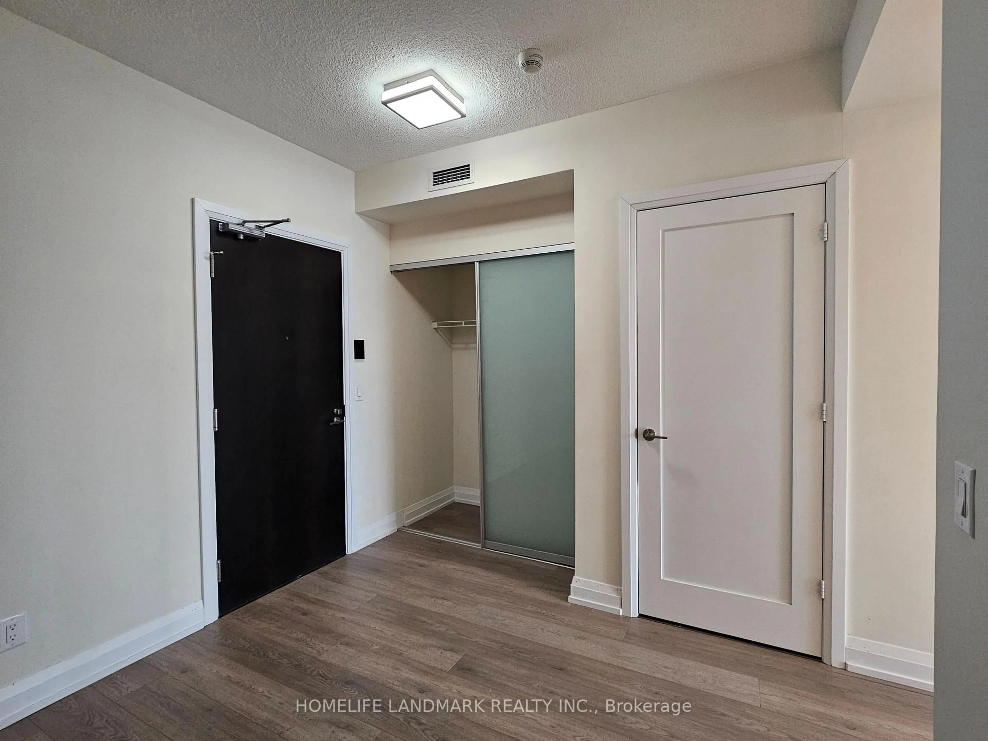 Unknown for 2 Anndale Dr #2009, Toronto Ontario M2N 0G5