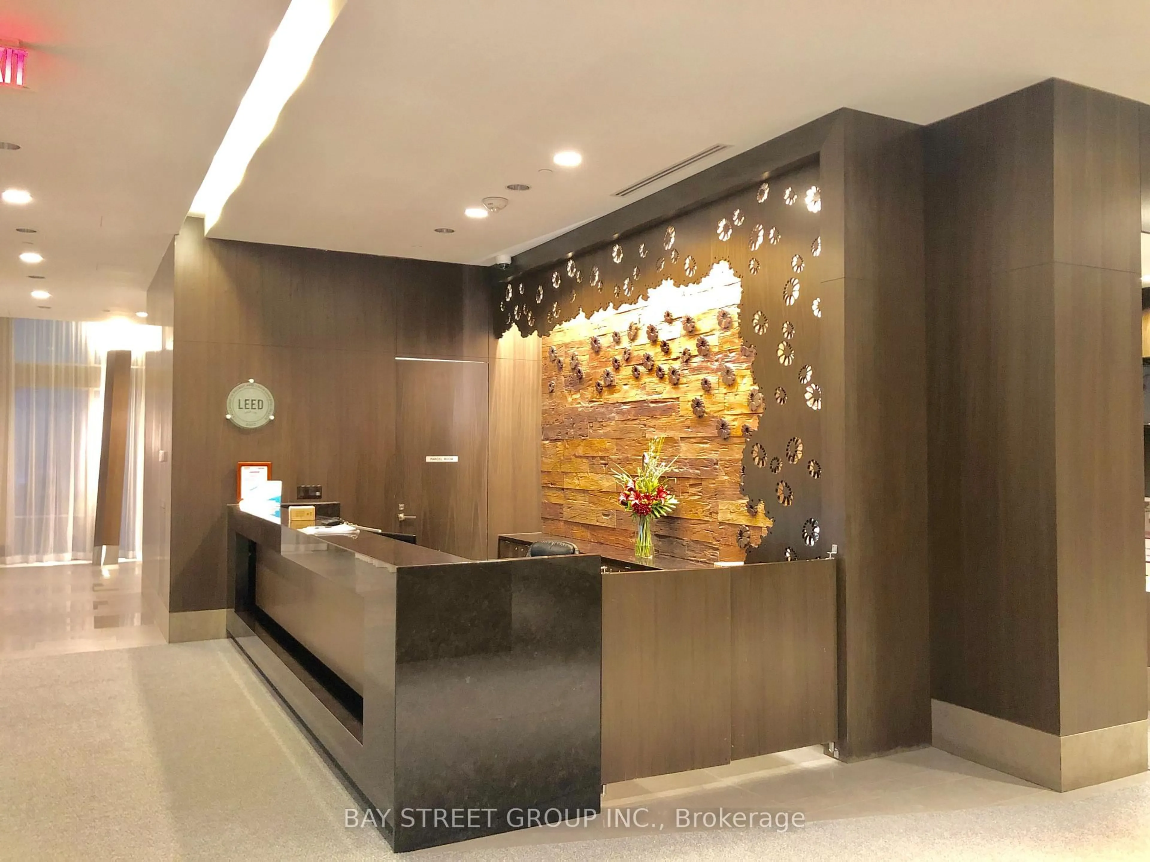 Indoor foyer for 88 Sheppard Ave #2804, Toronto Ontario M2N 6Y2