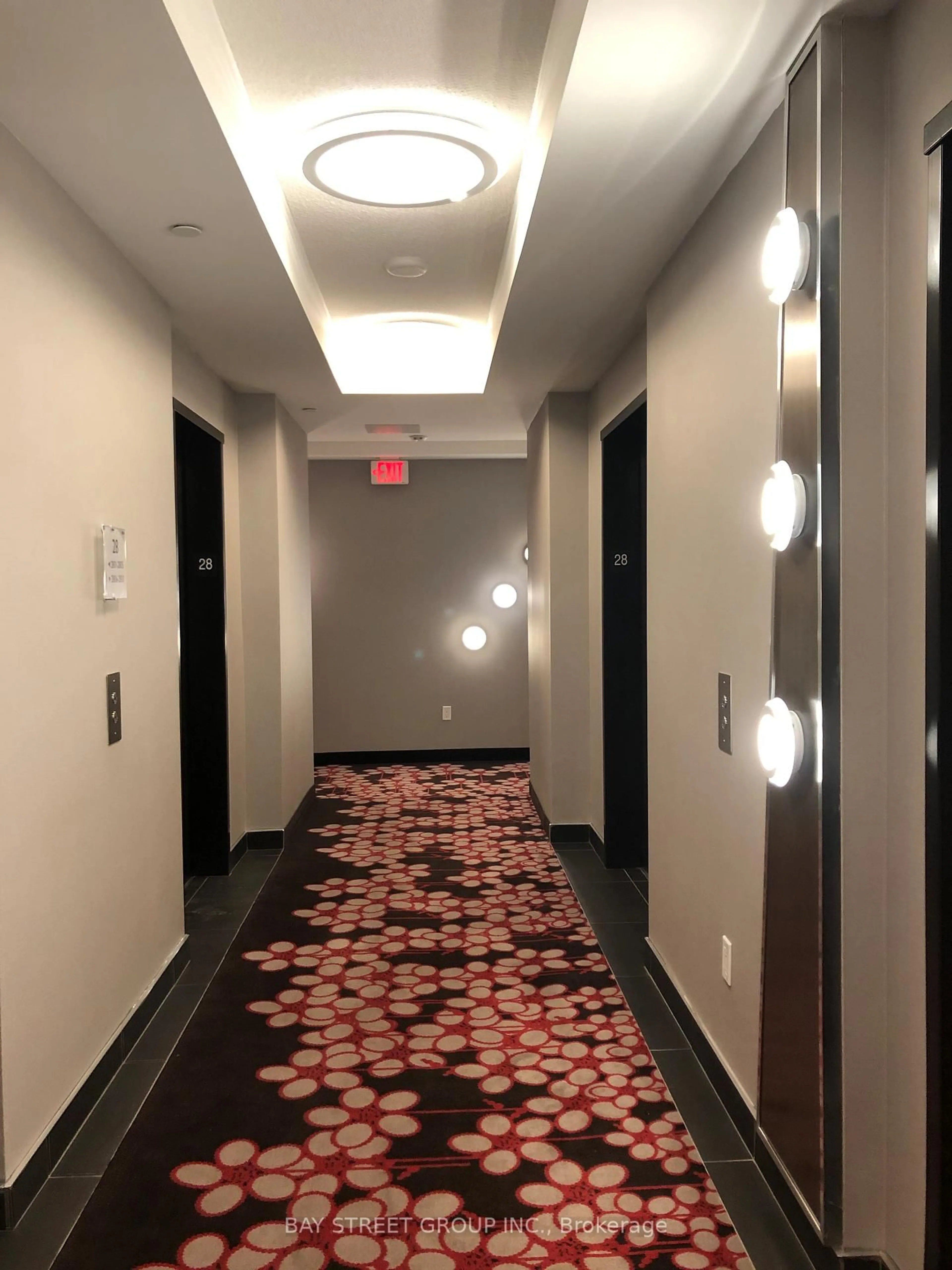 Indoor foyer for 88 Sheppard Ave #2804, Toronto Ontario M2N 6Y2