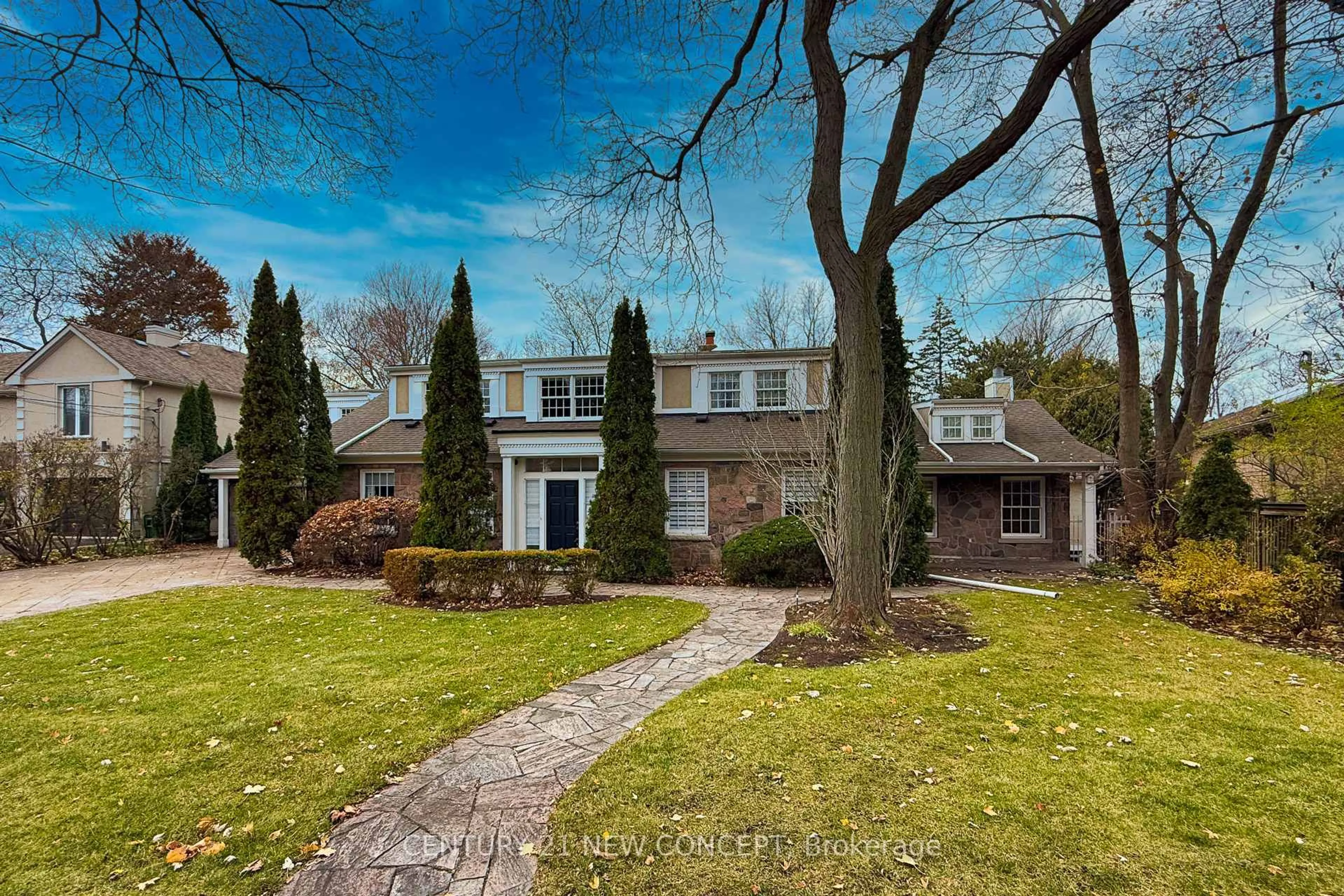 Unknown for 158 Old Yonge St, Toronto Ontario M2P 1P9