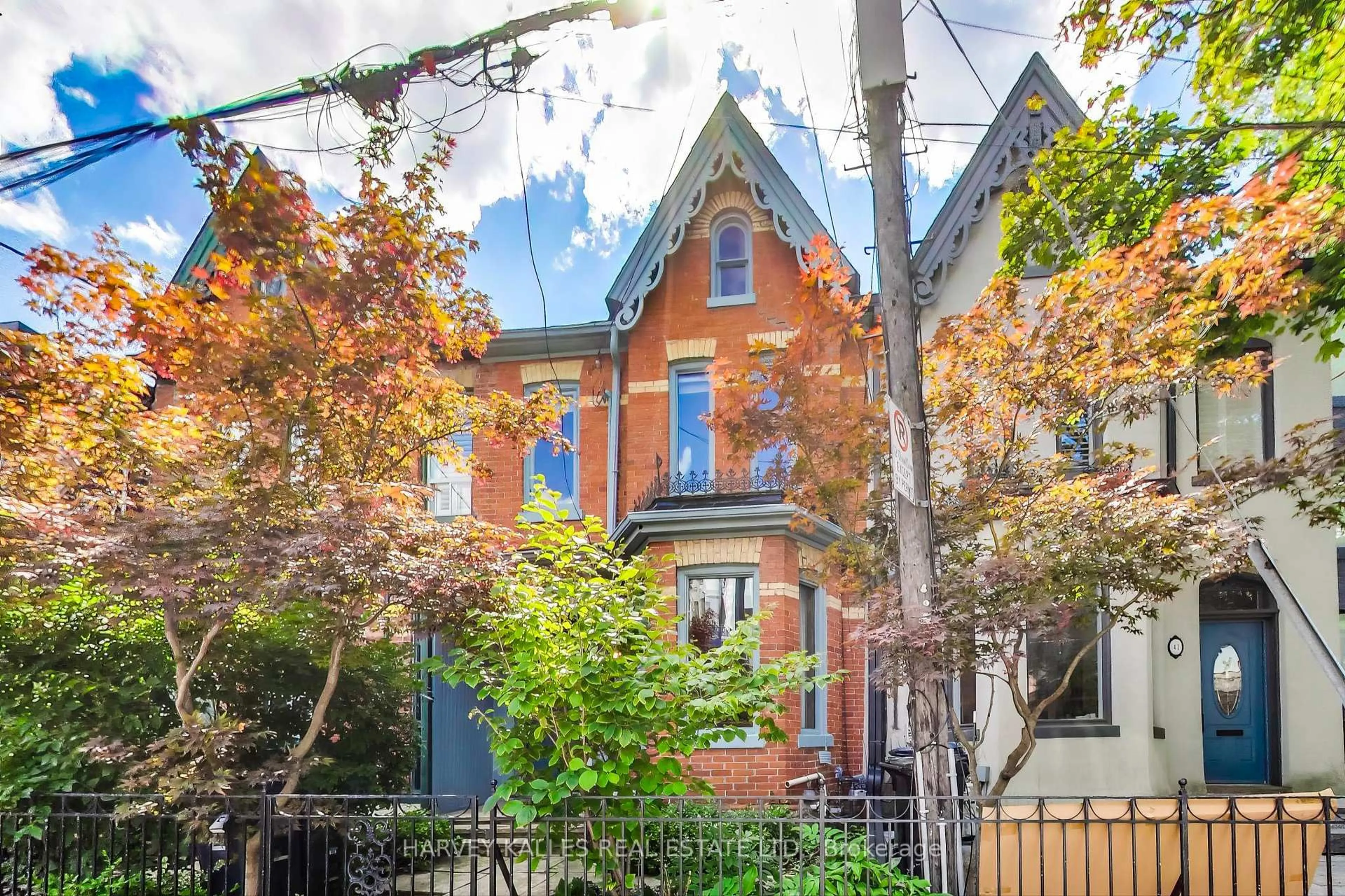 Unknown for 39 Birch Ave, Toronto Ontario M4V 1E1