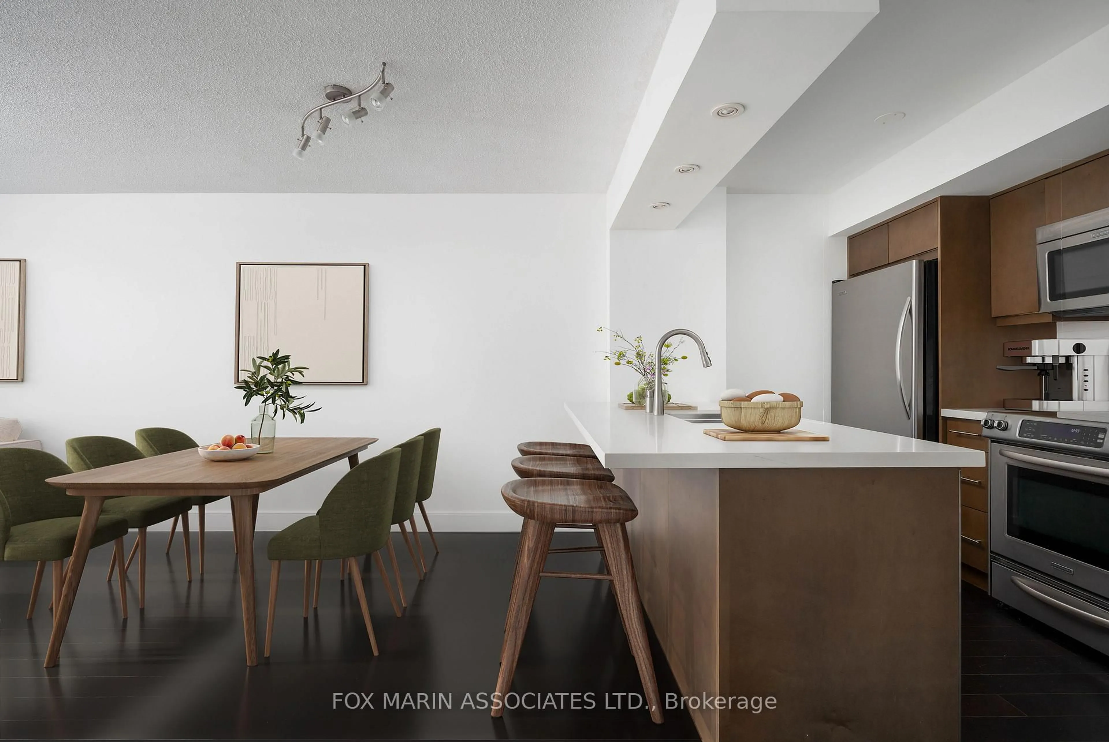 Open concept kitchen, unknown for 109 Front St #1023, Toronto Ontario M5A 4P7