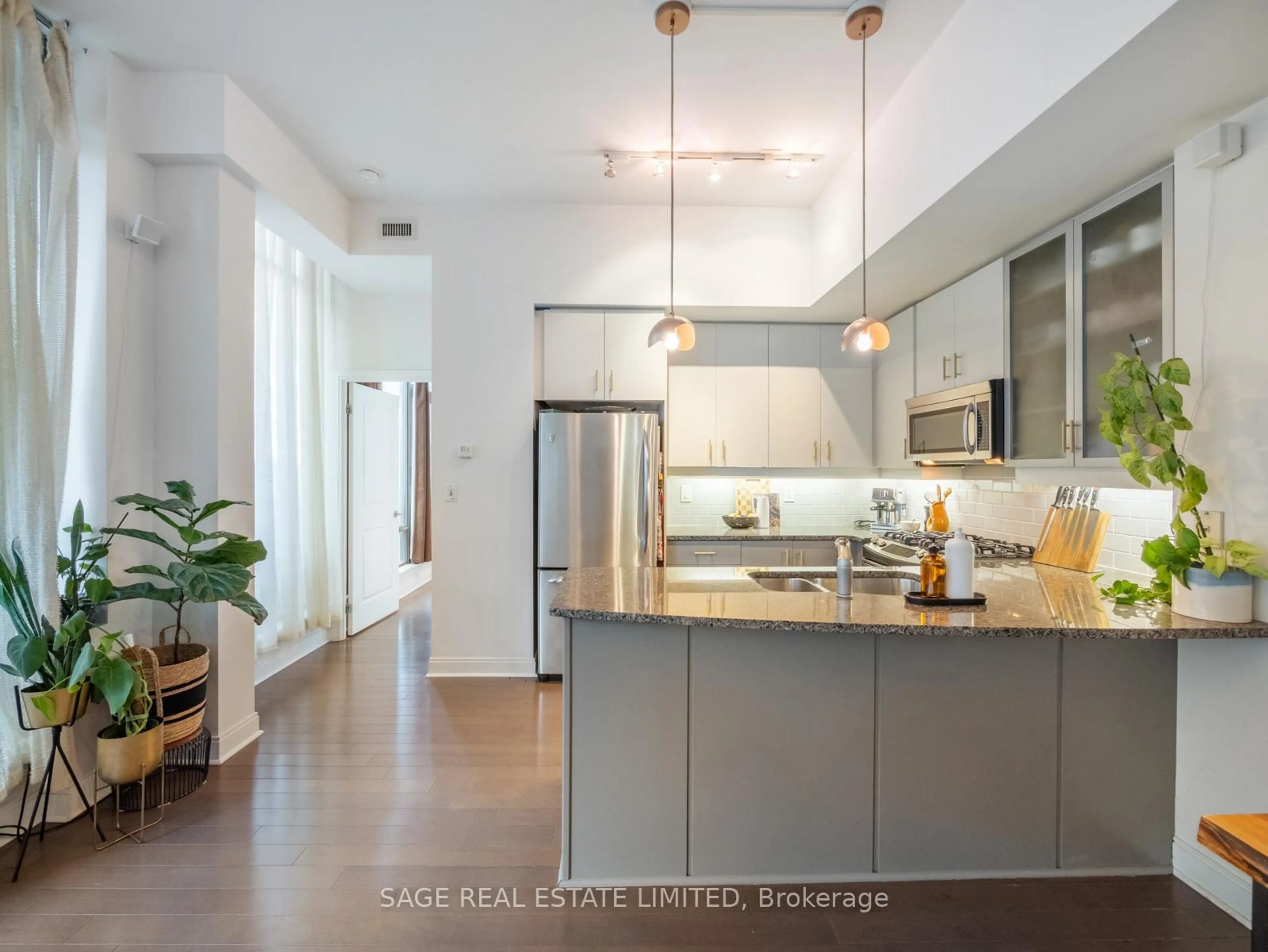 Open concept kitchen, unknown for 21 Scollard St #608, Toronto Ontario M5R 1G1