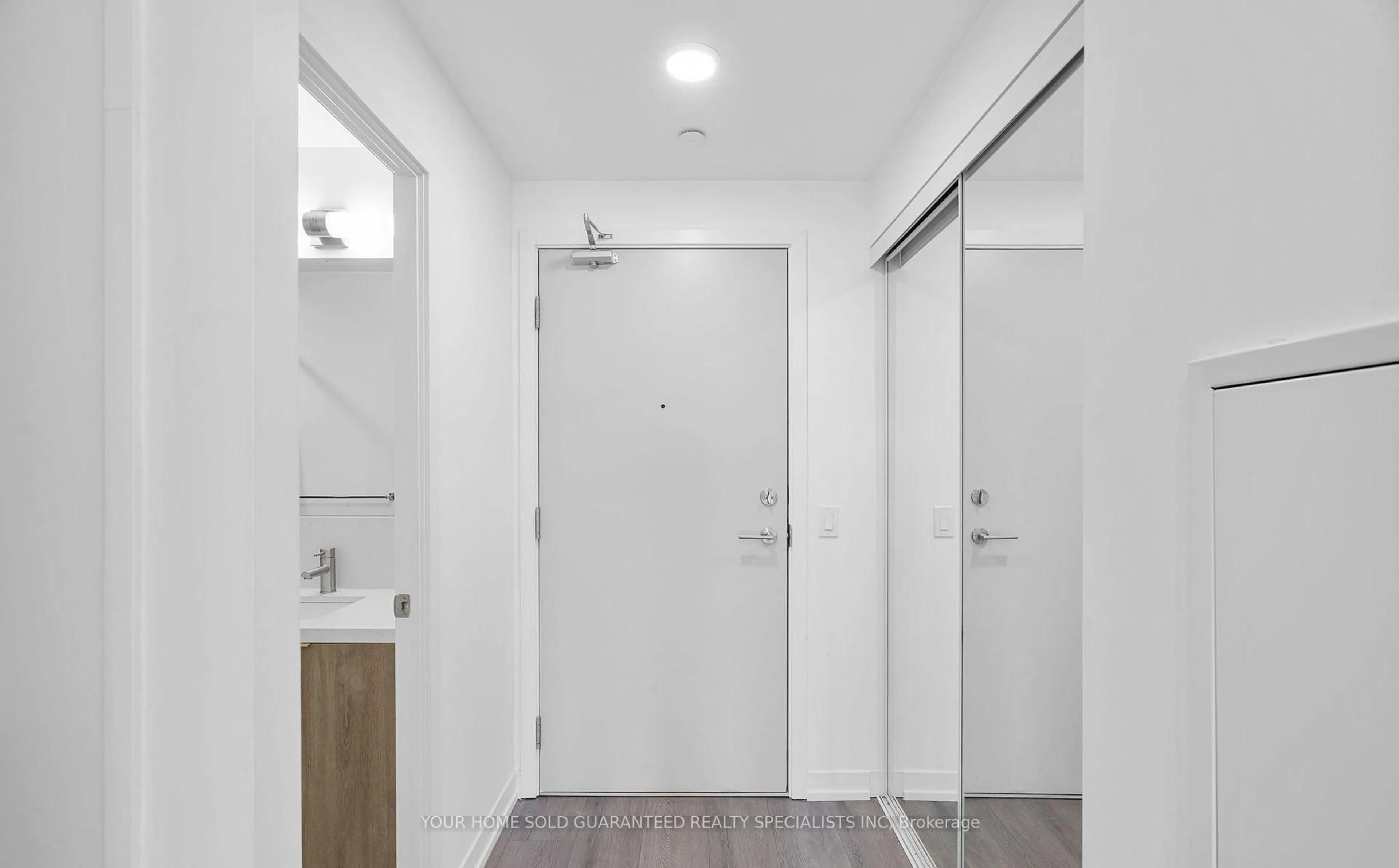 Unknown for 2020 Bathurst St #331, Toronto Ontario M5P 0A6