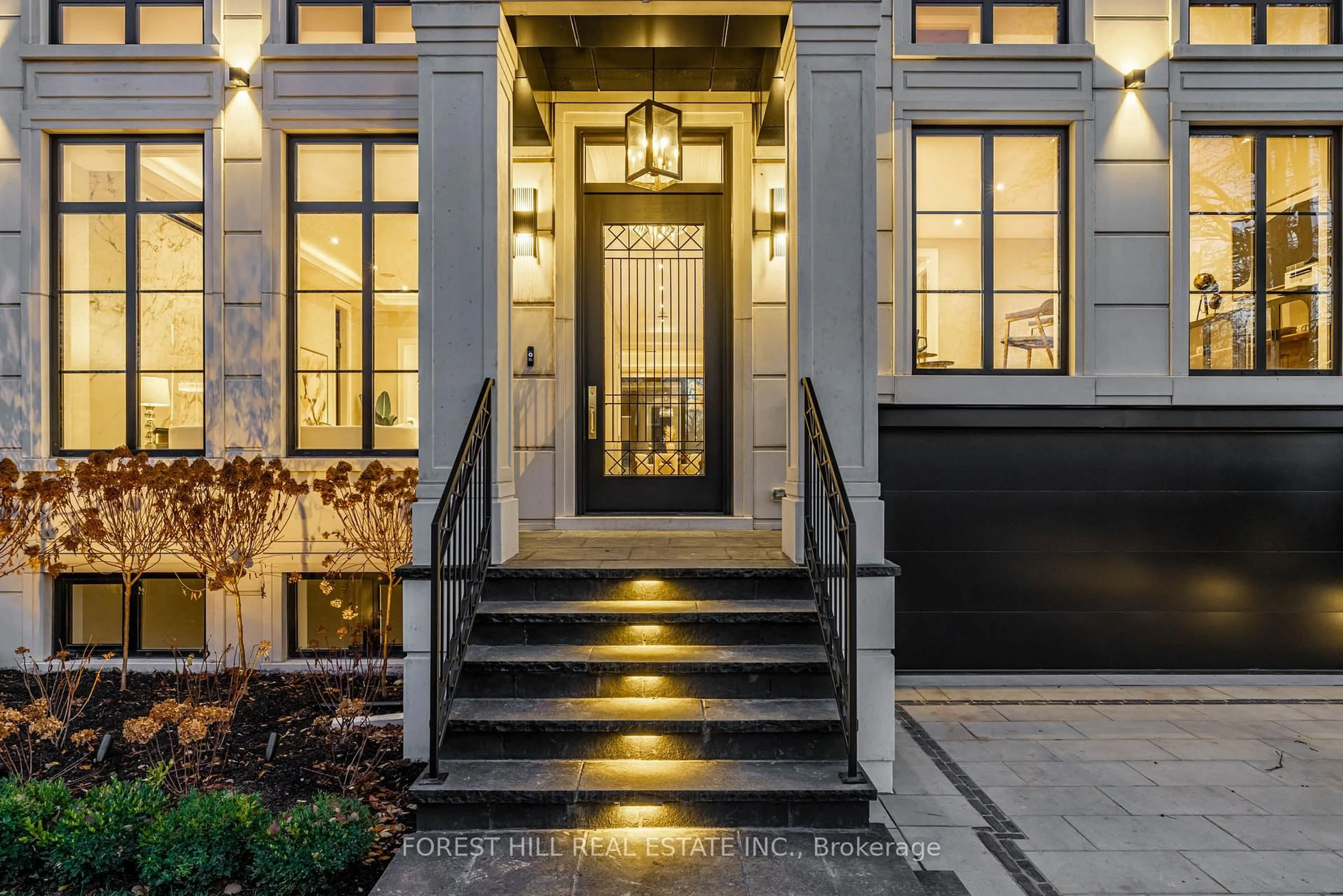 Indoor entryway for 23 Didrickson Dr, Toronto Ontario M2P 1J7