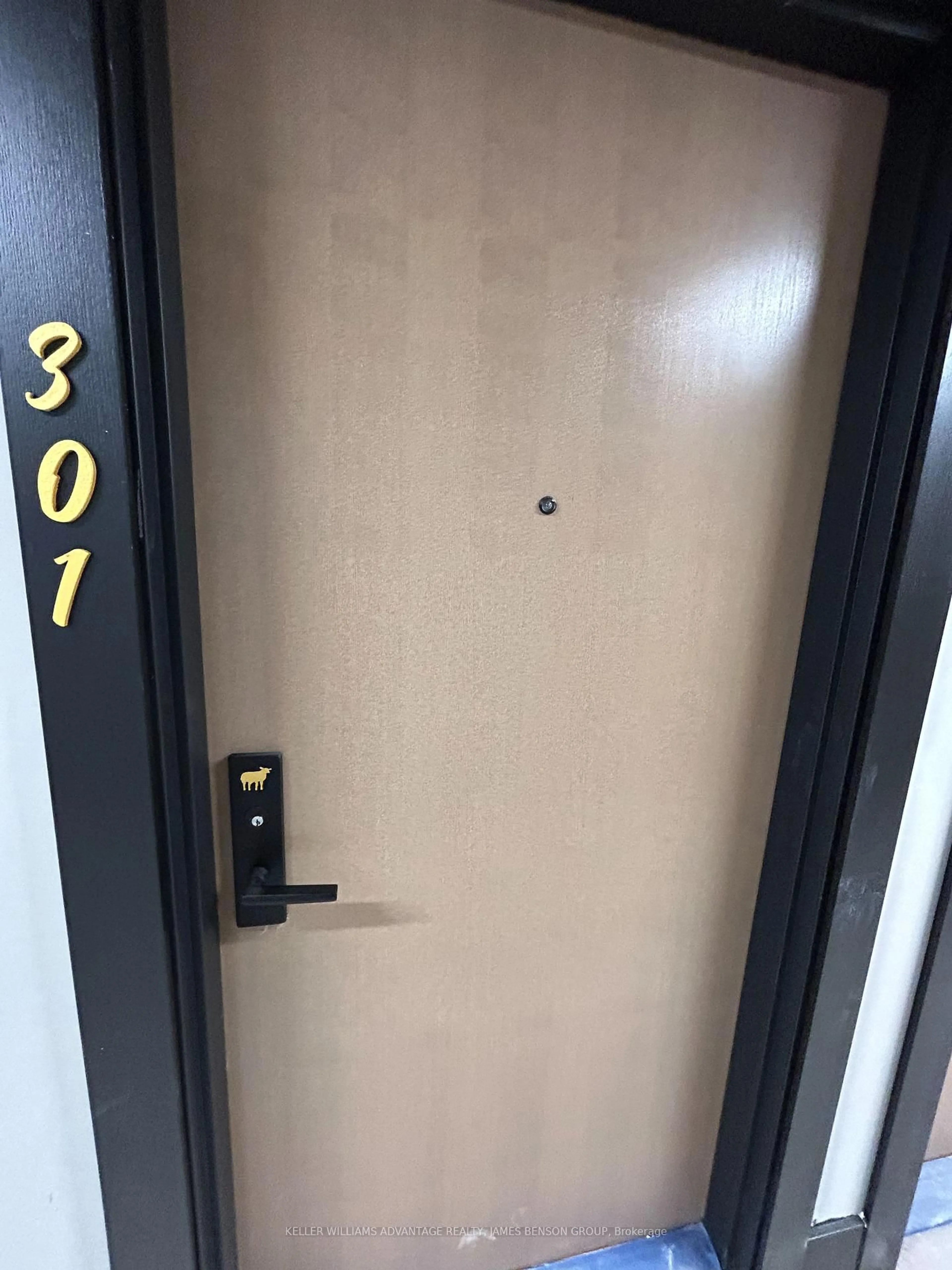 Unknown for 195 McCaul St #301, Toronto Ontario M5T 1W6