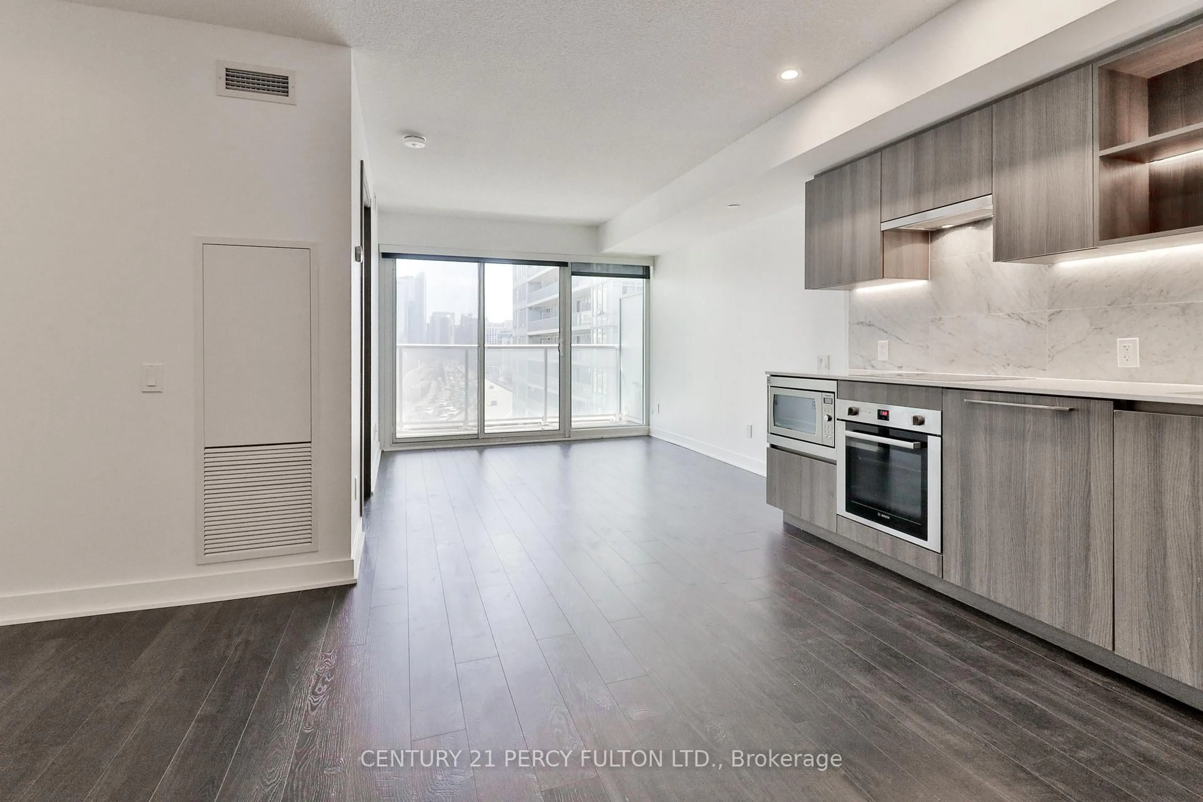Open concept kitchen, unknown for 19 Bathurst St #1107, Toronto Ontario M5V 0N2